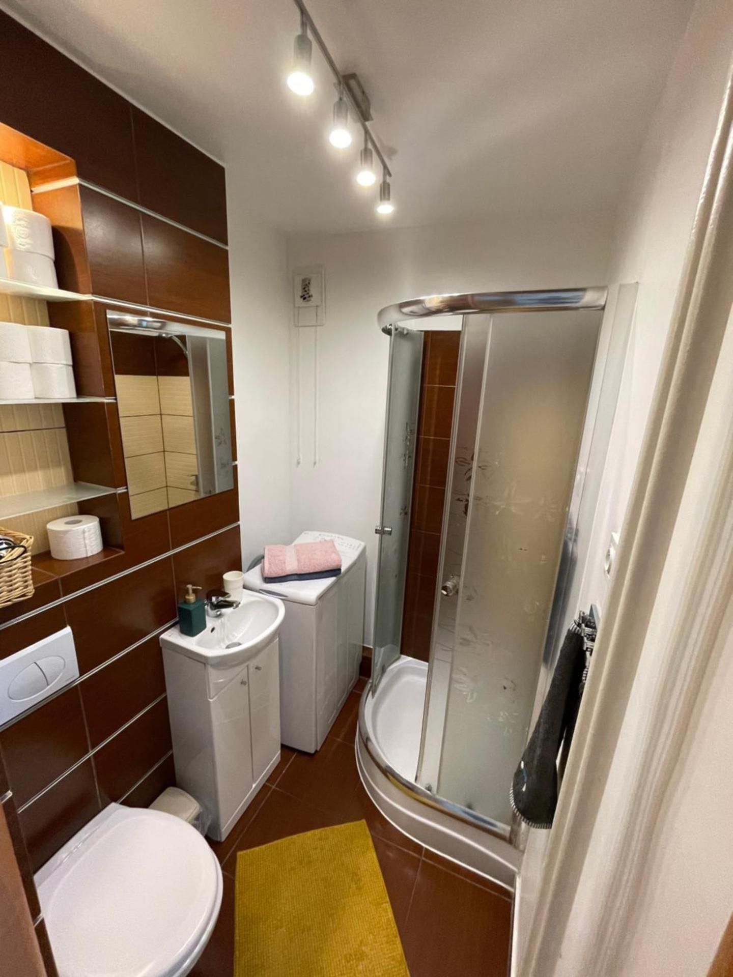 Studio z balkonem i widokiem na miasto (XII piętro) - ulica Chmielna 35