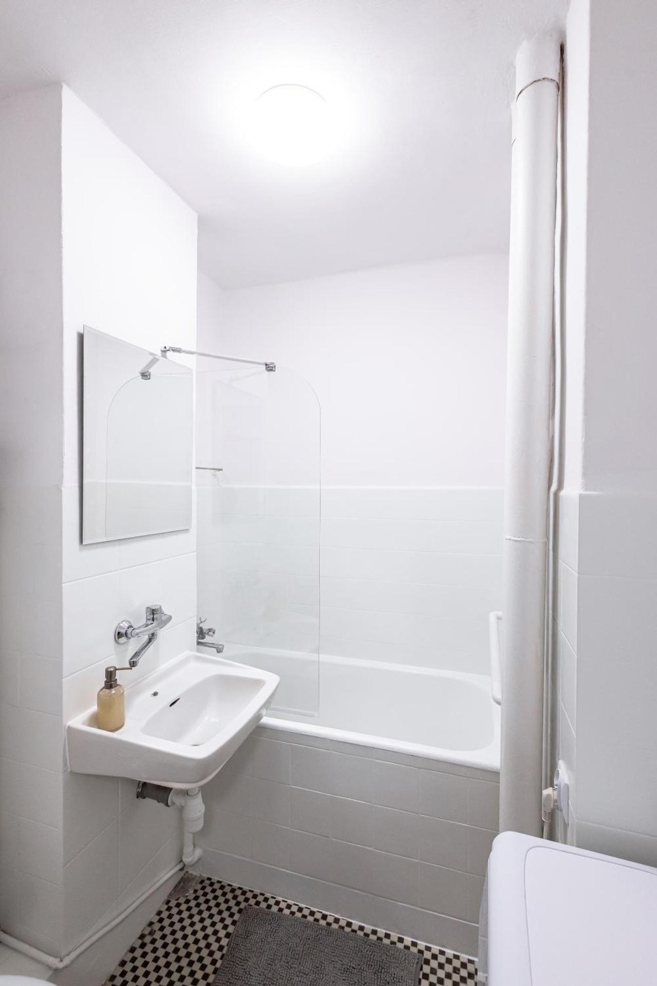 Standard Double Room with Shared Bathroom