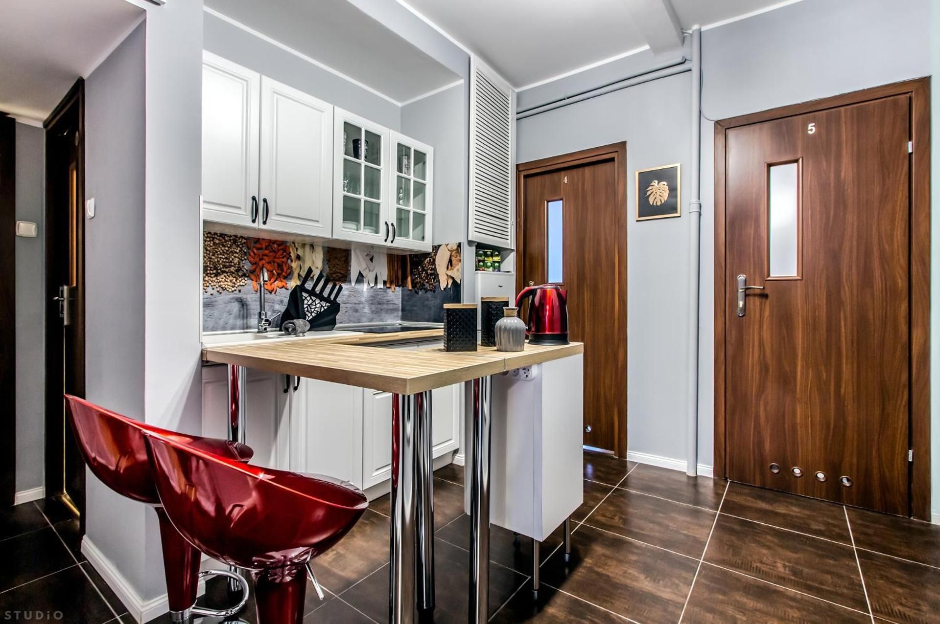 ClickTheFlat Tamka Street Apart Rooms