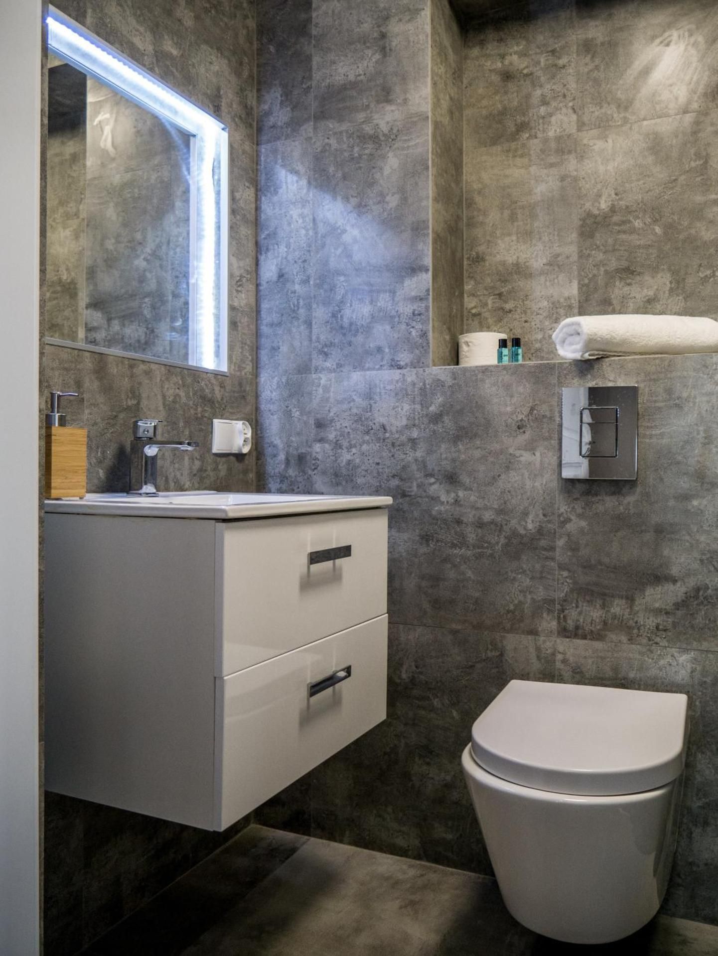 Superior Apartment