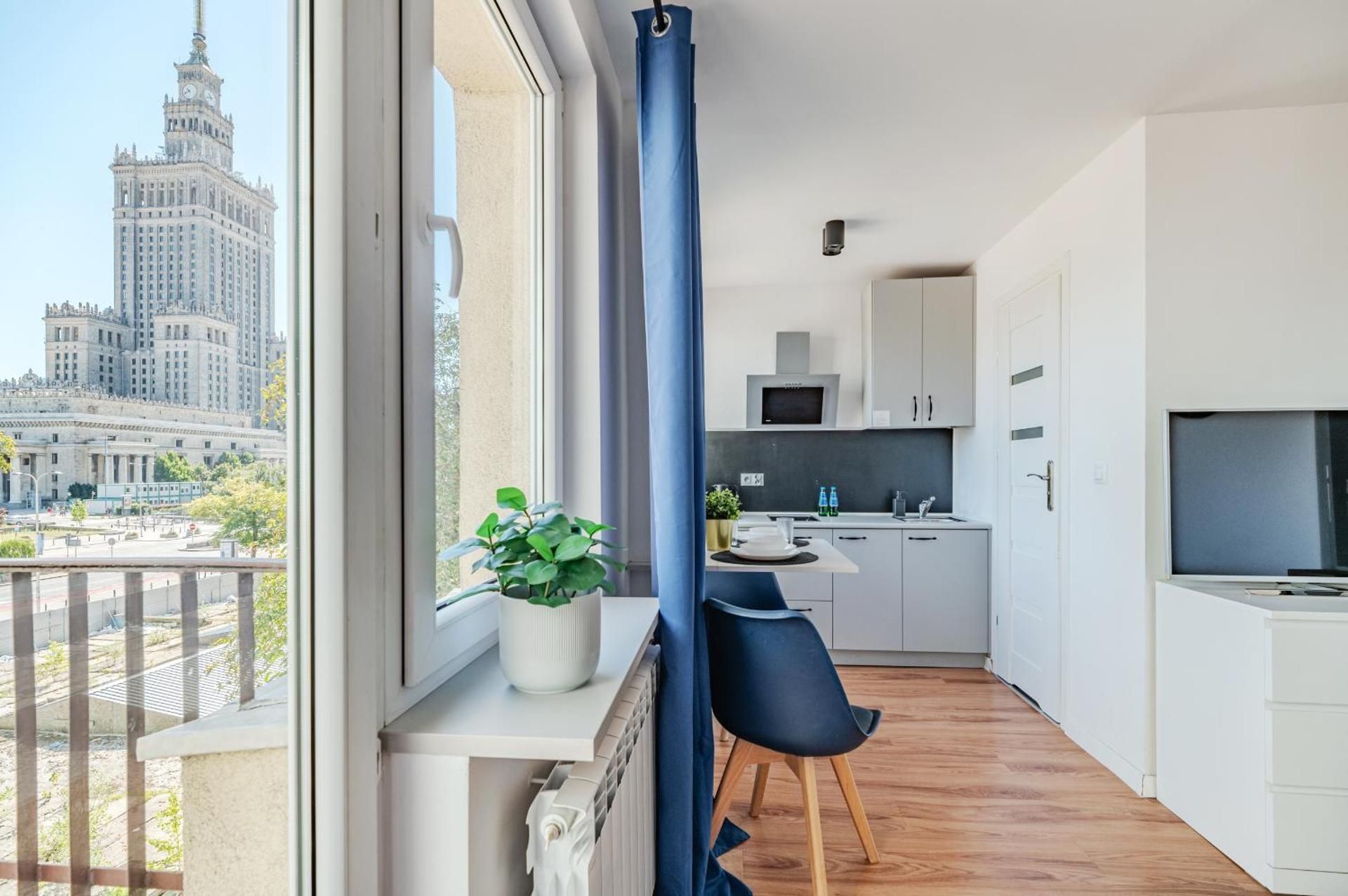 Studio with Balcony