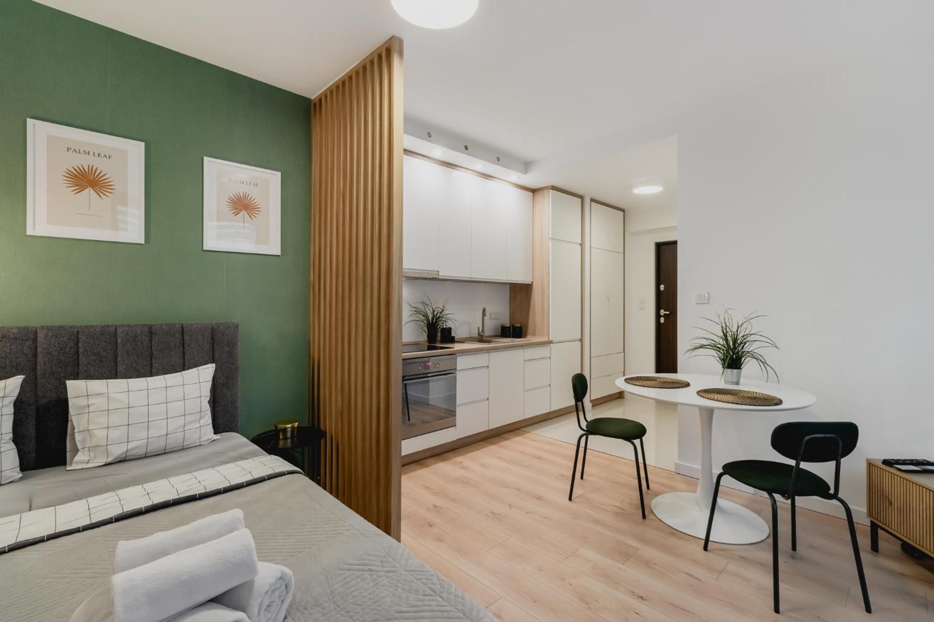 Studio Apartment