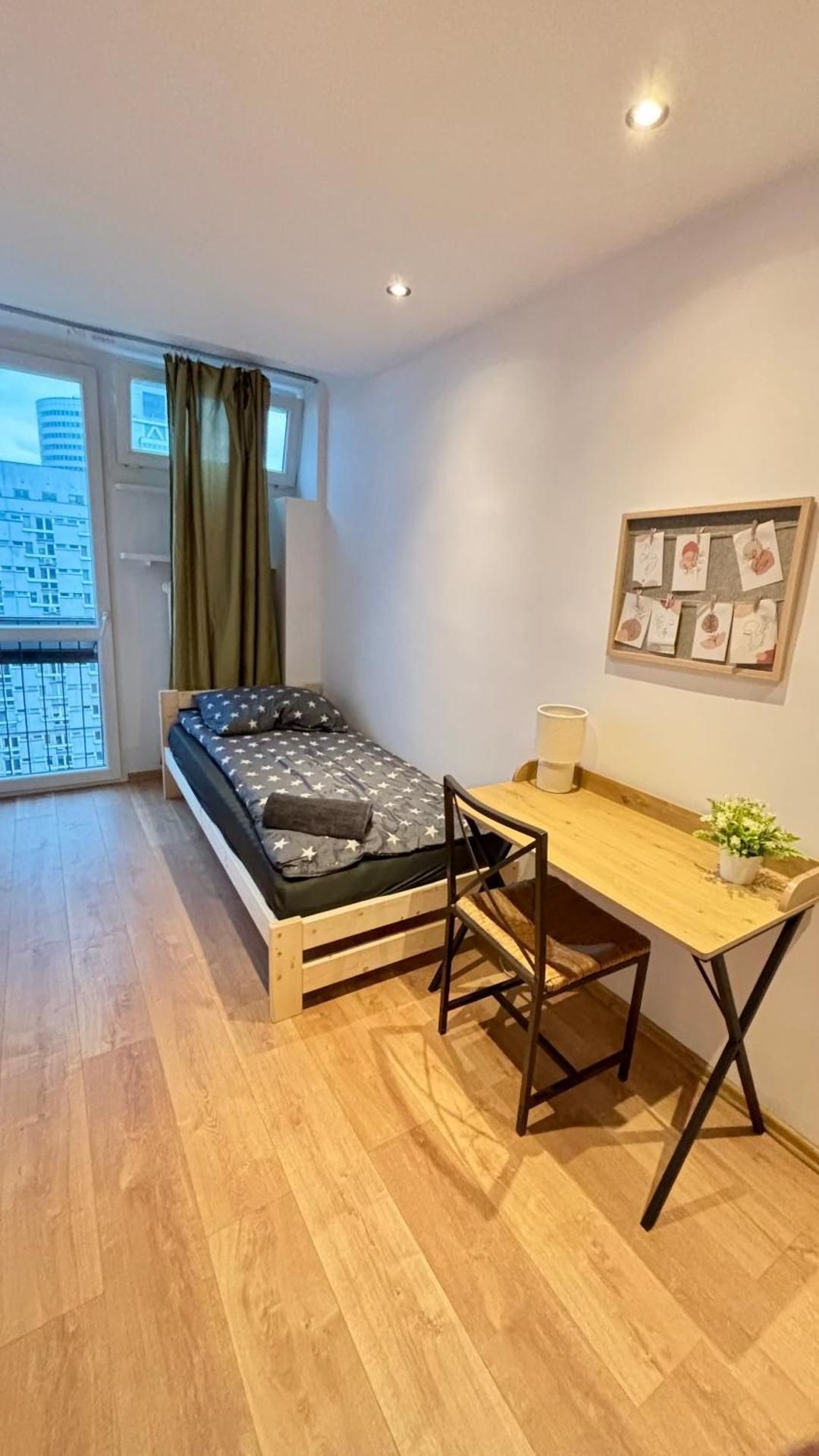 Single Room with Shared Bathroom