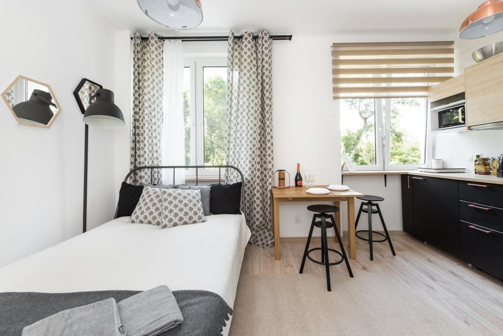 Studio Apartment