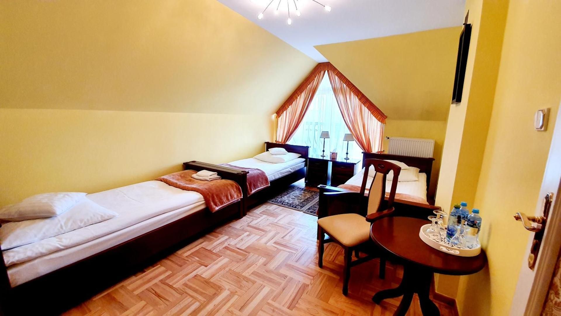 Classic Triple Room