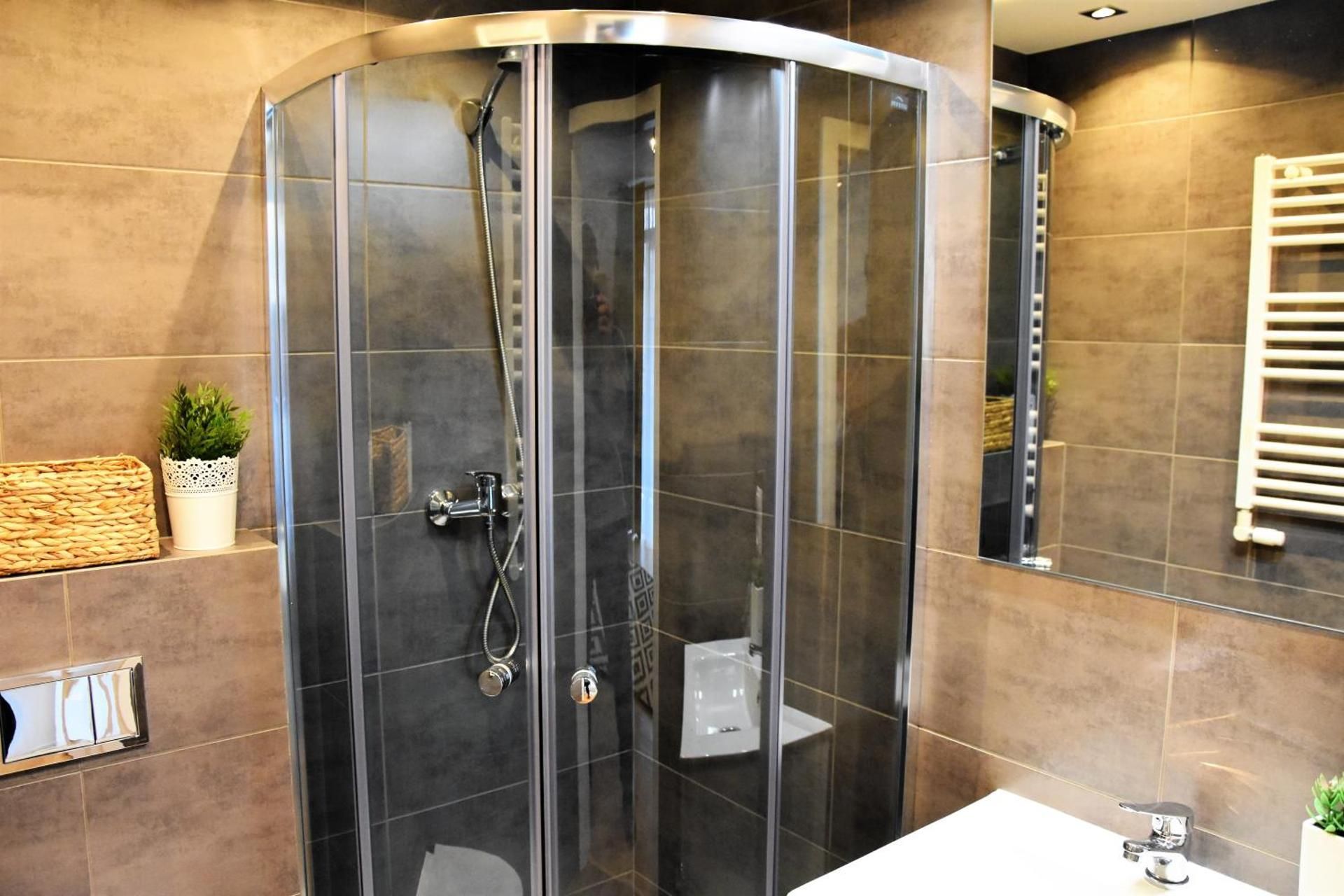 Apartamenty Coco Premium Saska Kepa Apartment with Balcony 2