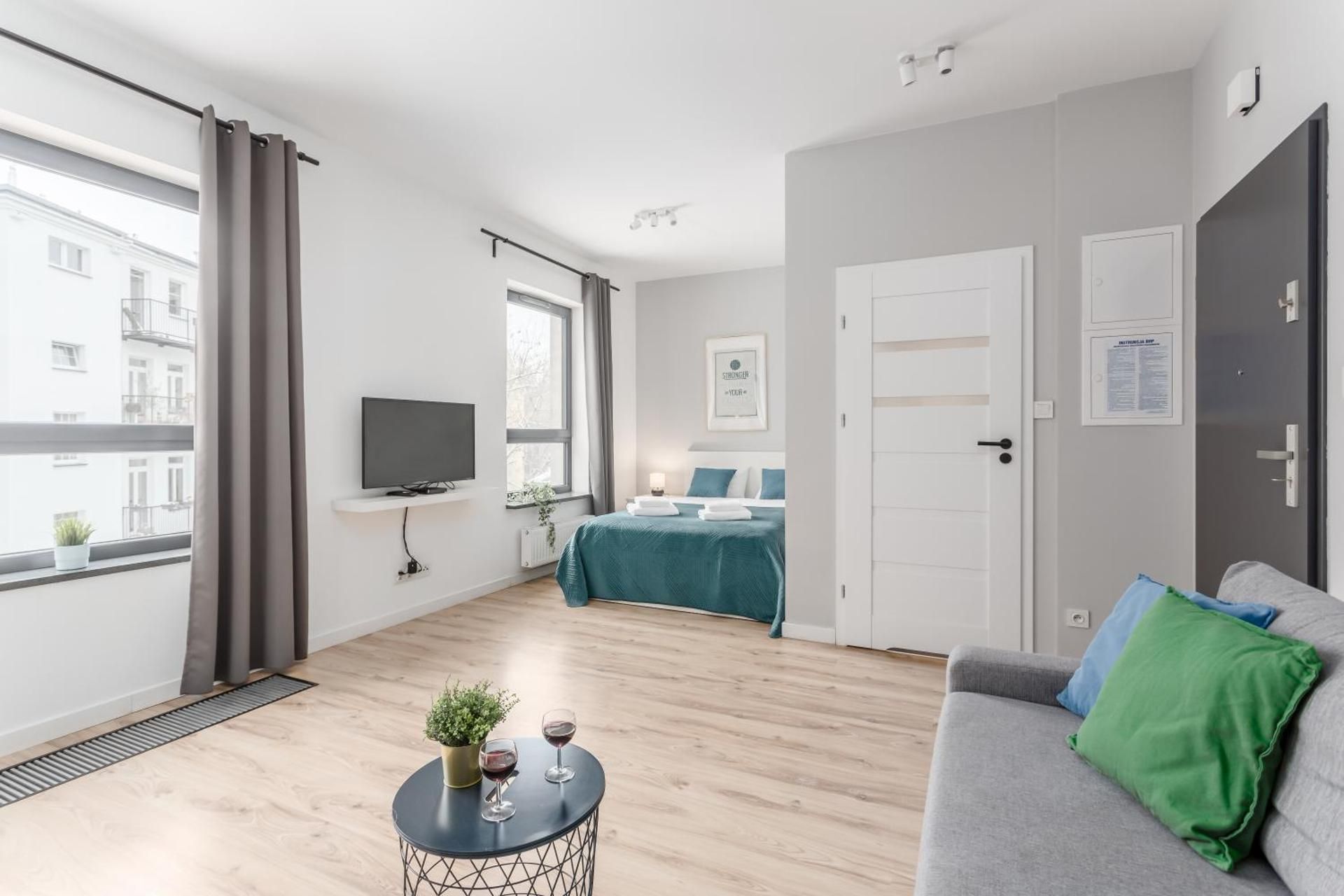 Studio Apartment