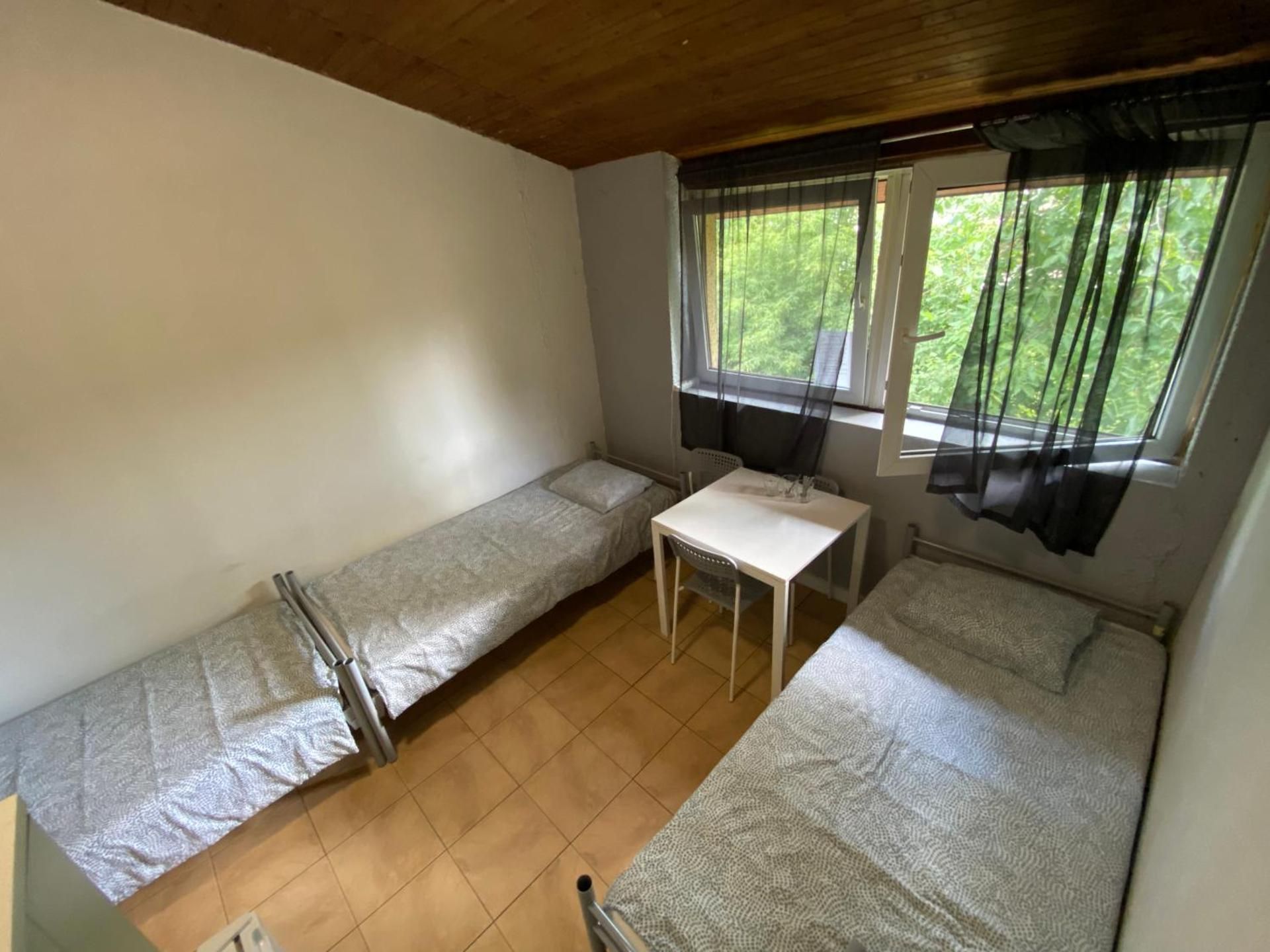 Basic Triple Room
