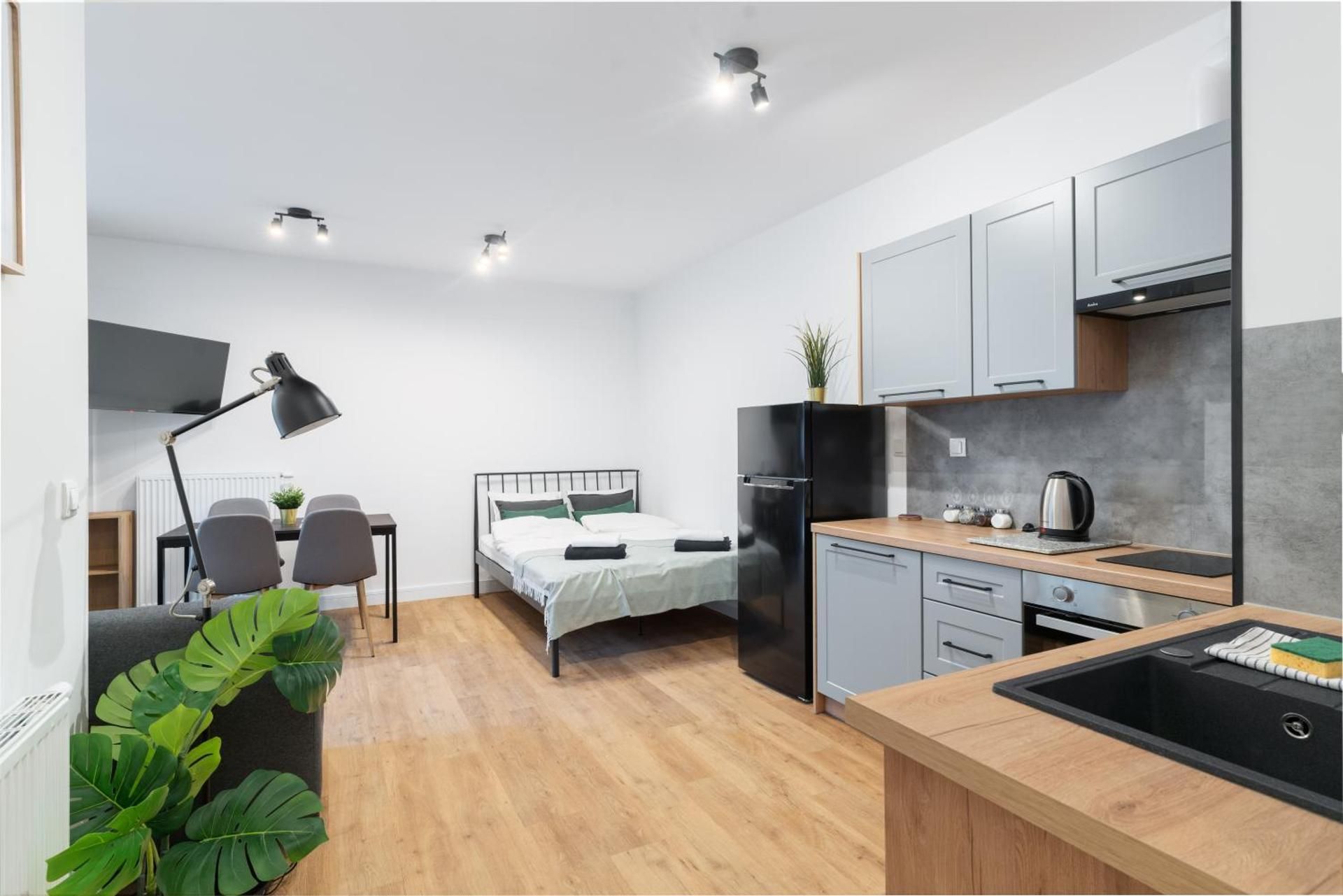 One-Bedroom Family Apartment
