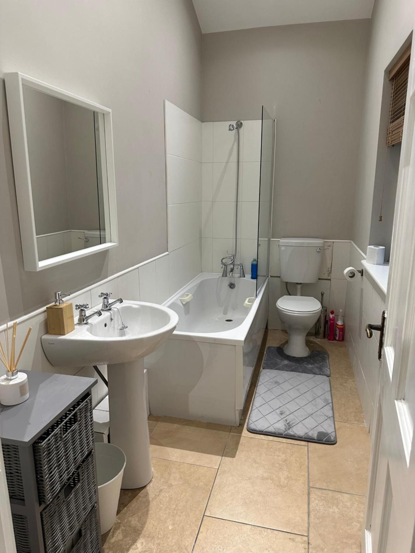 Double Room with Shared Bathroom