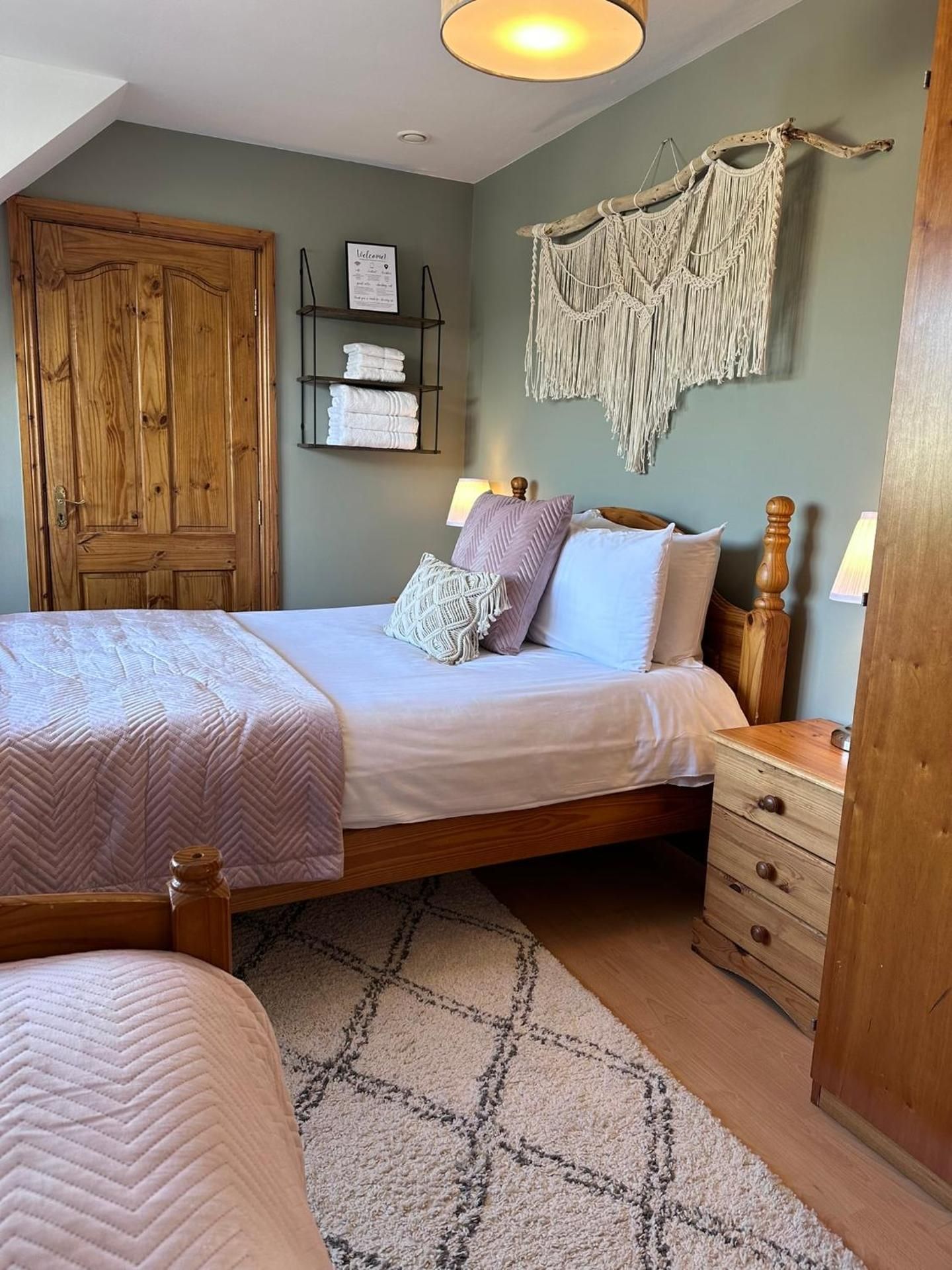 Triple Room with Private Bathroom