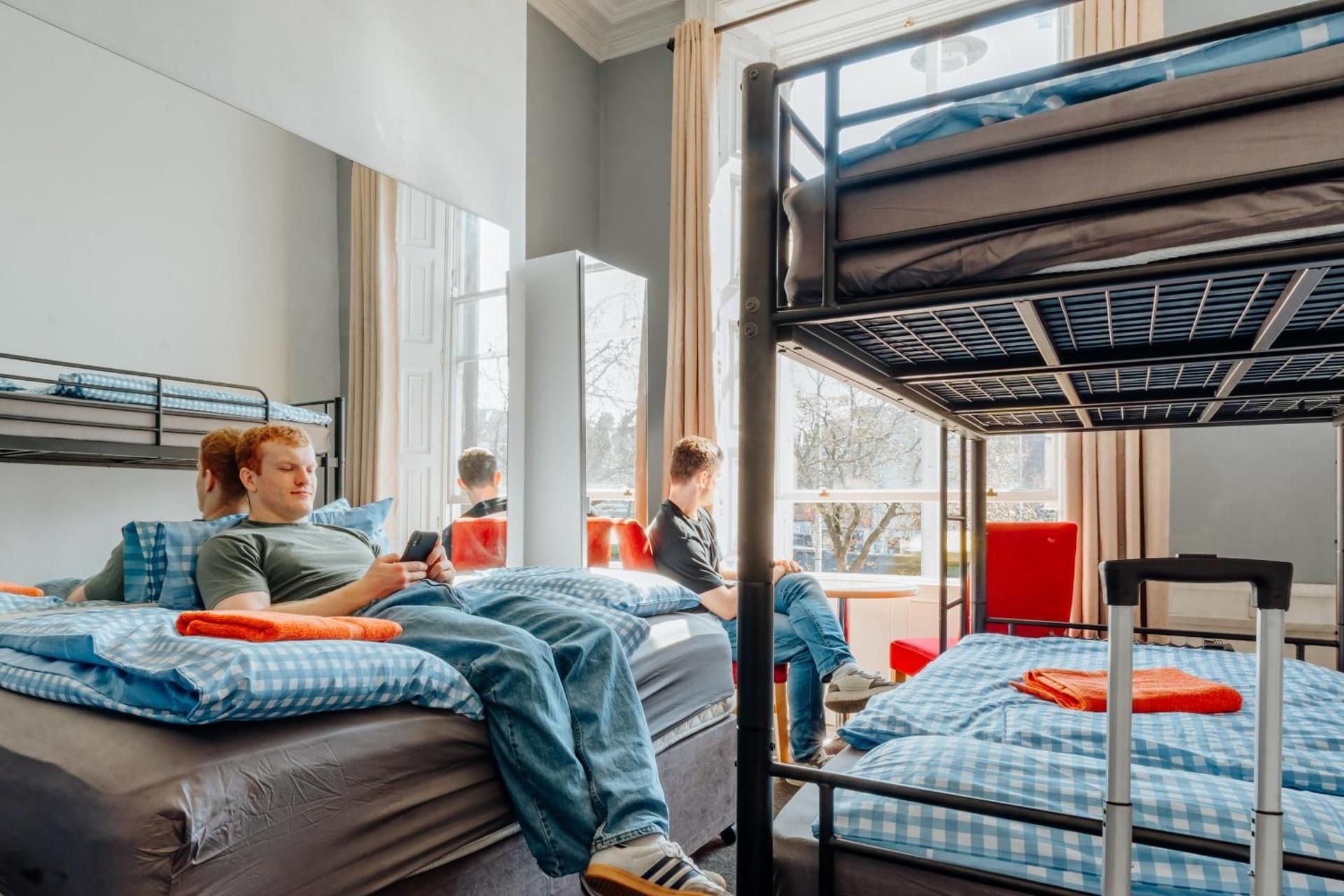 Basic Triple Room