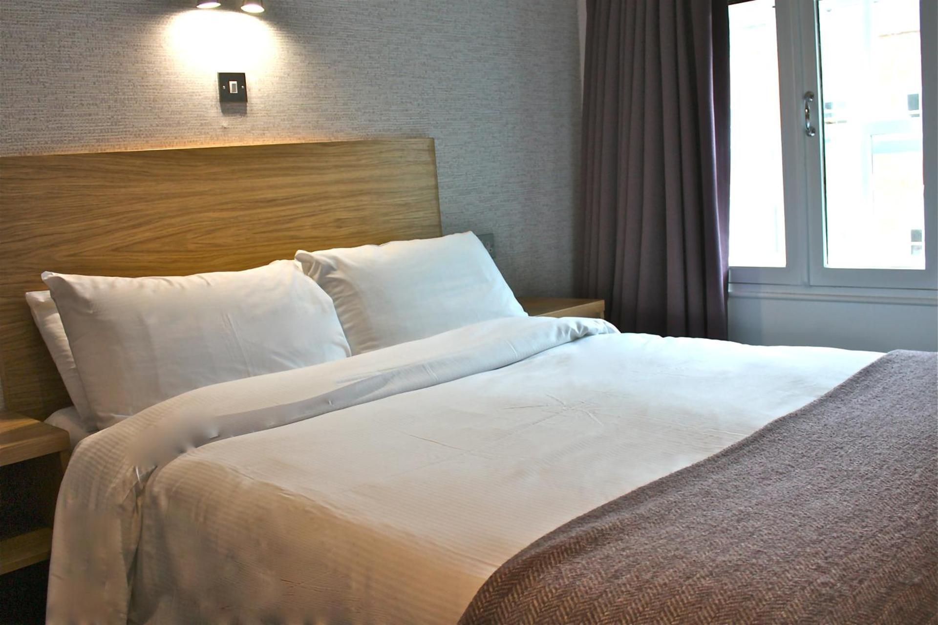 Cozy Double Room