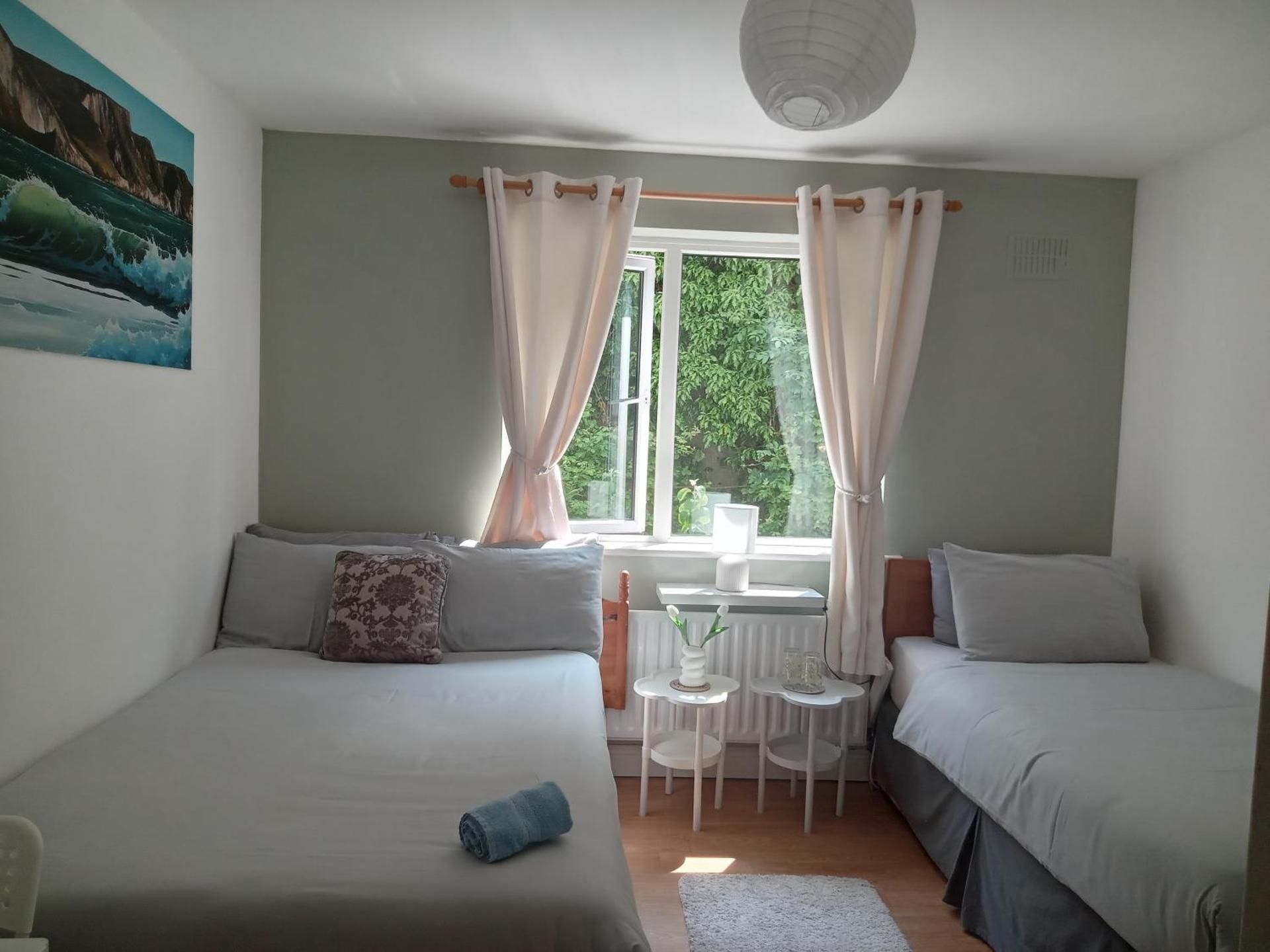 Twin Room with Private Bathroom