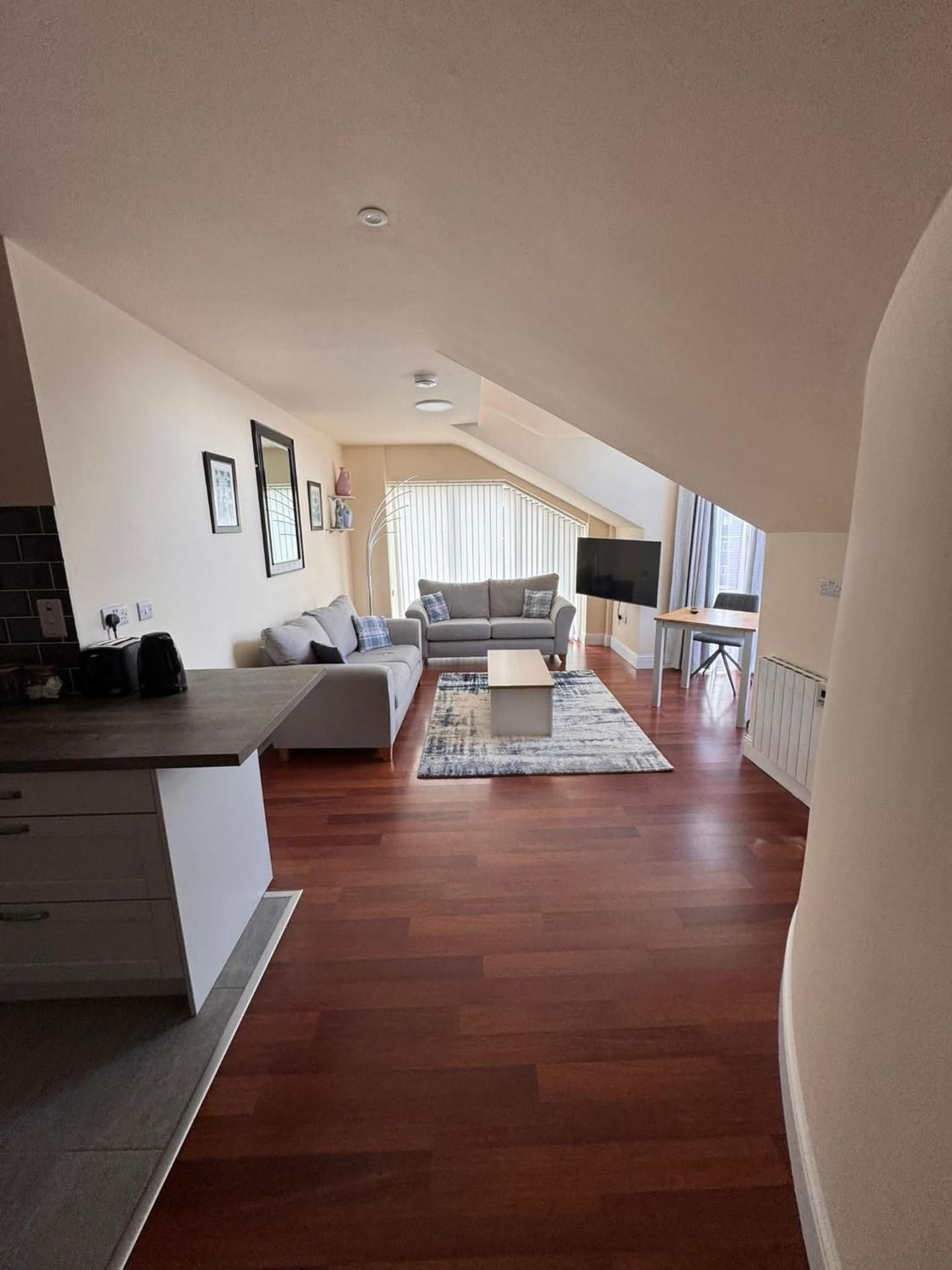 Two-Bedroom Apartment with City View