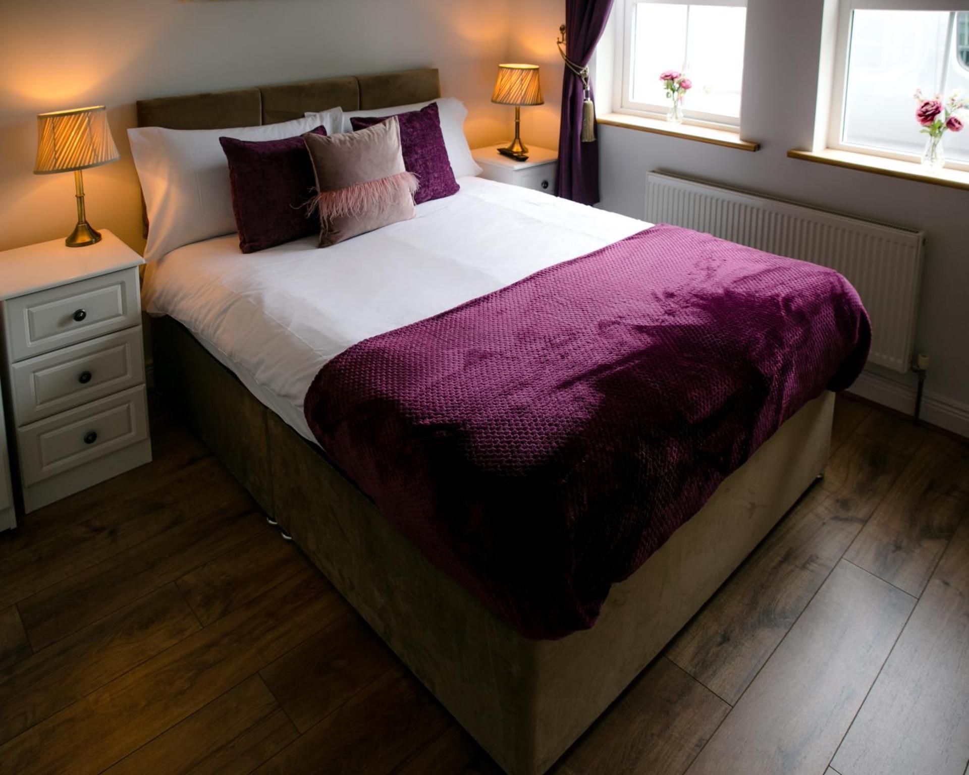 Deluxe Double Room with Shower