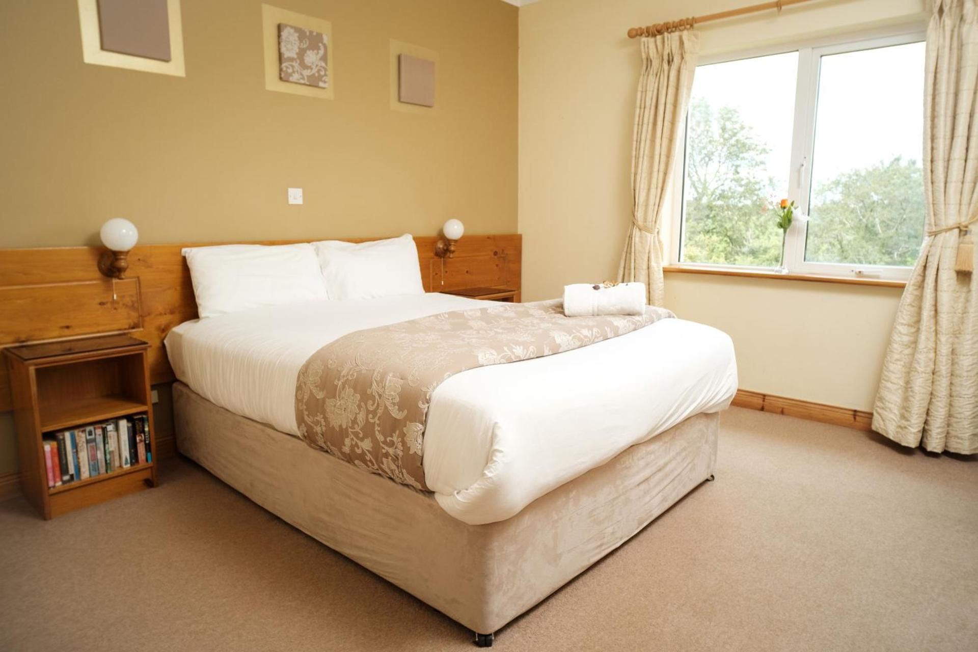 Double Room with Lake View
