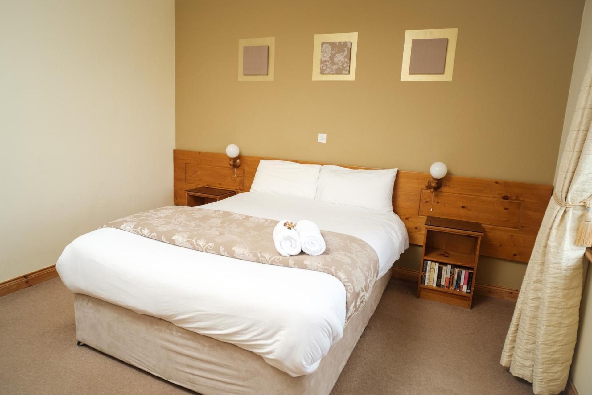 Double Room with Lake View
