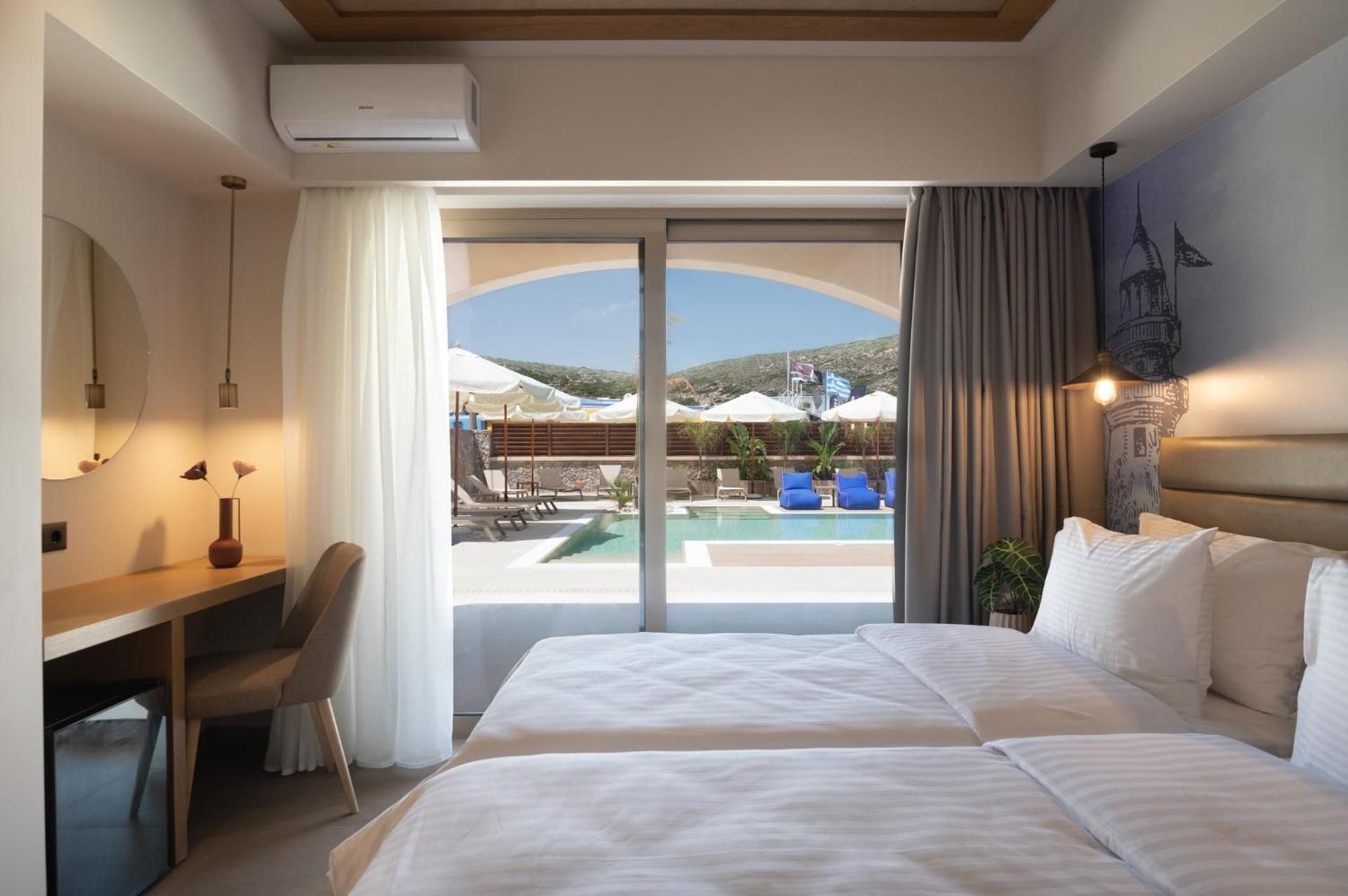 Deluxe Double or Twin Room with Pool Access