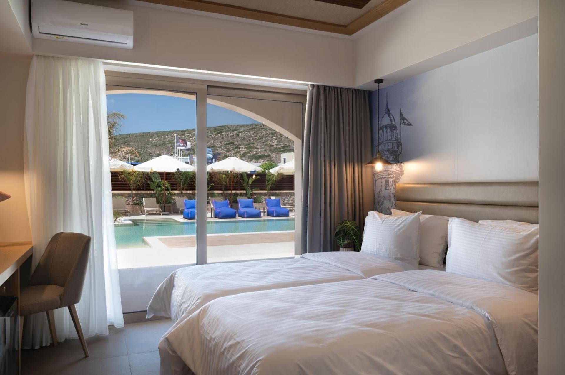 Deluxe Double or Twin Room with Pool Access