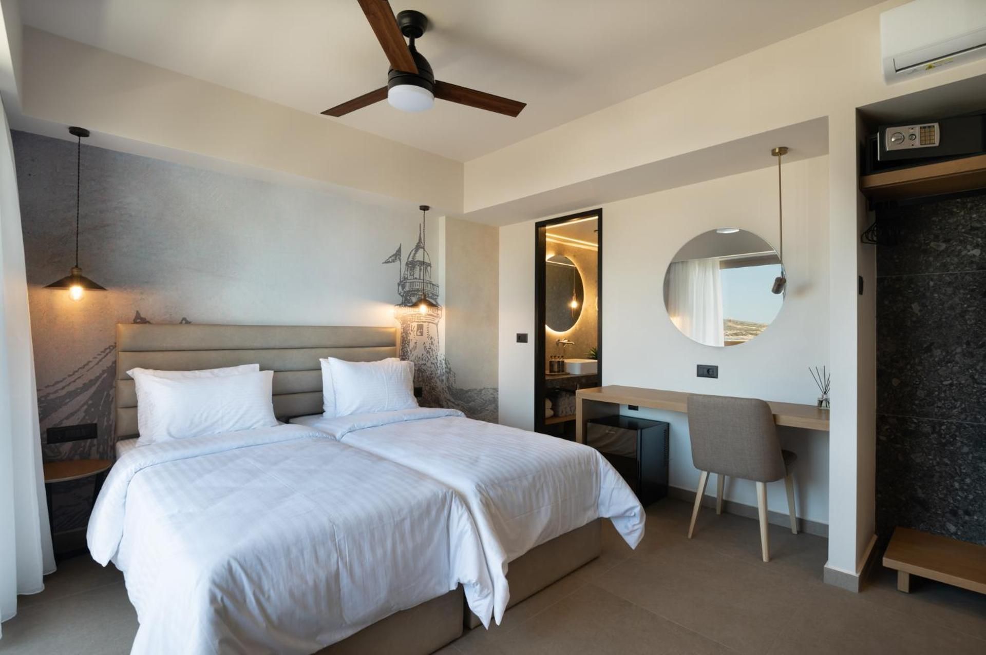Deluxe Double or Twin Room with Balcony