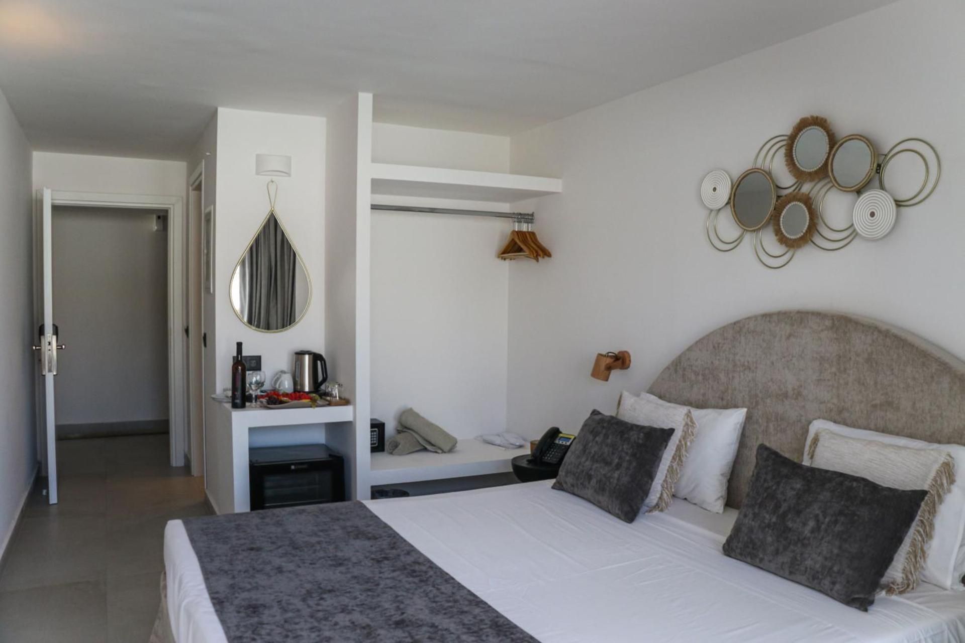 Junior Suite With Private Pool