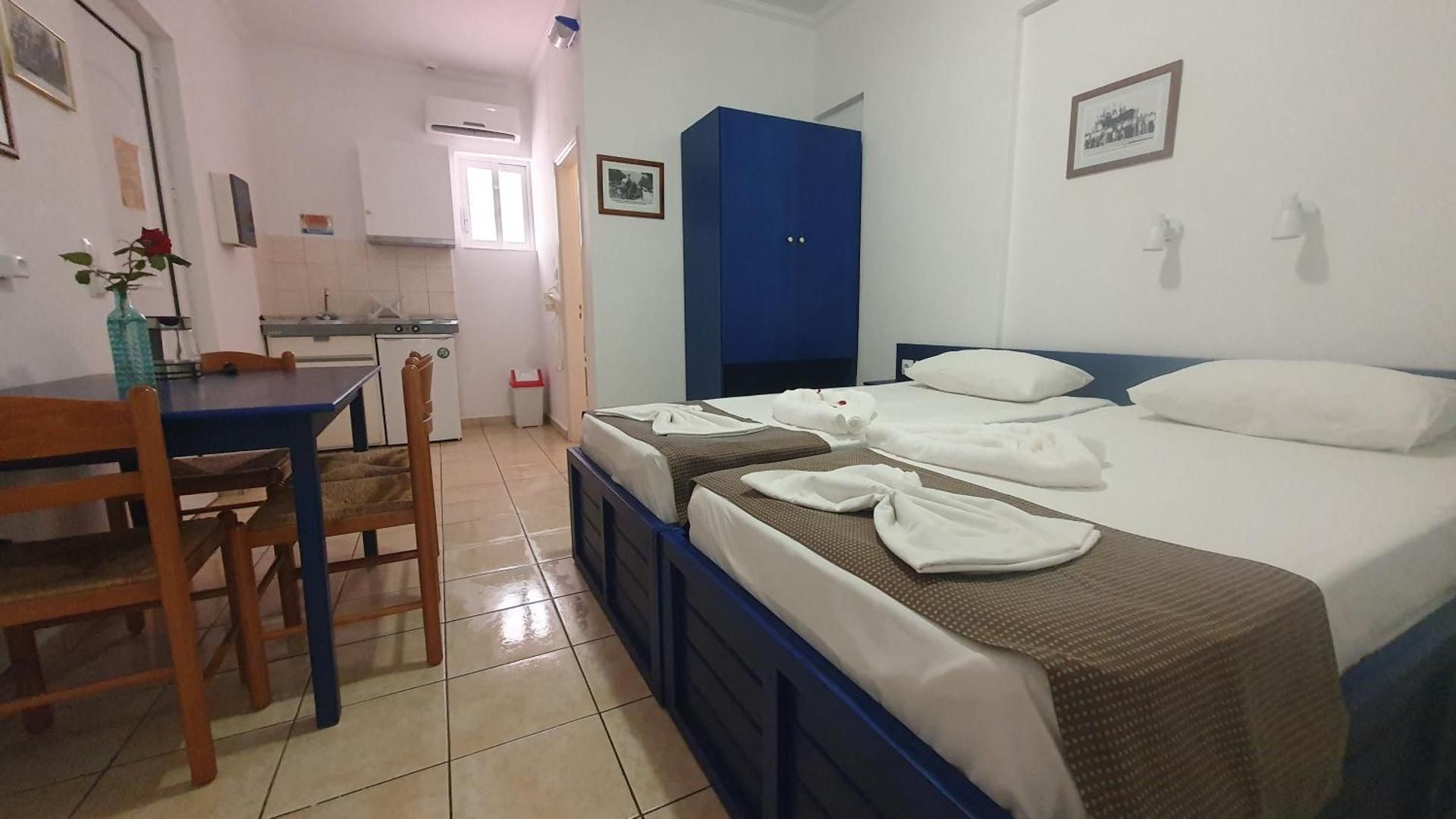 One-Bedroom Apartment (4 Adults)
