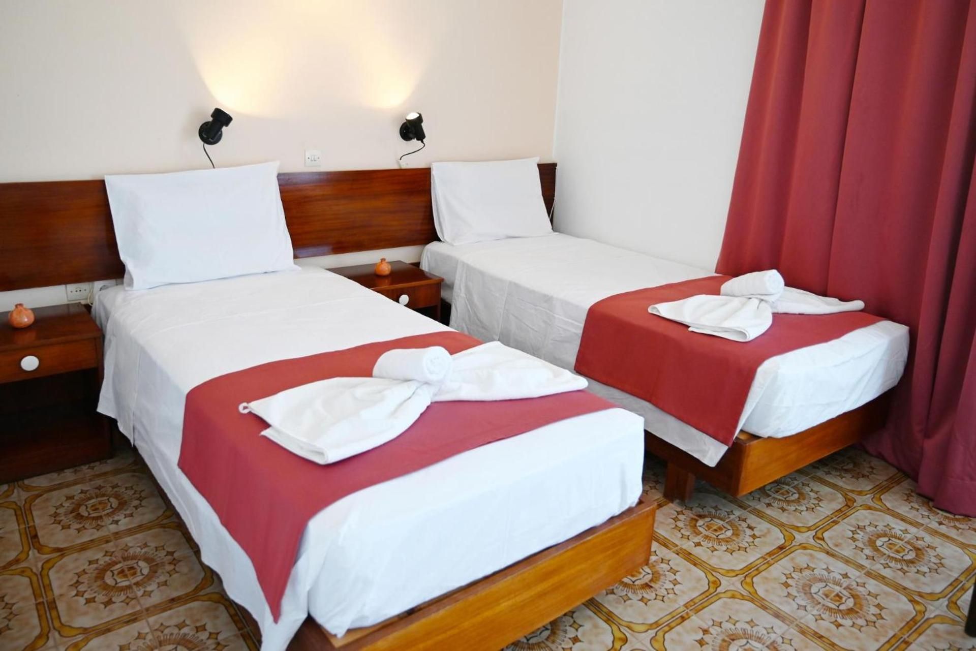 Triple Room with Sea View