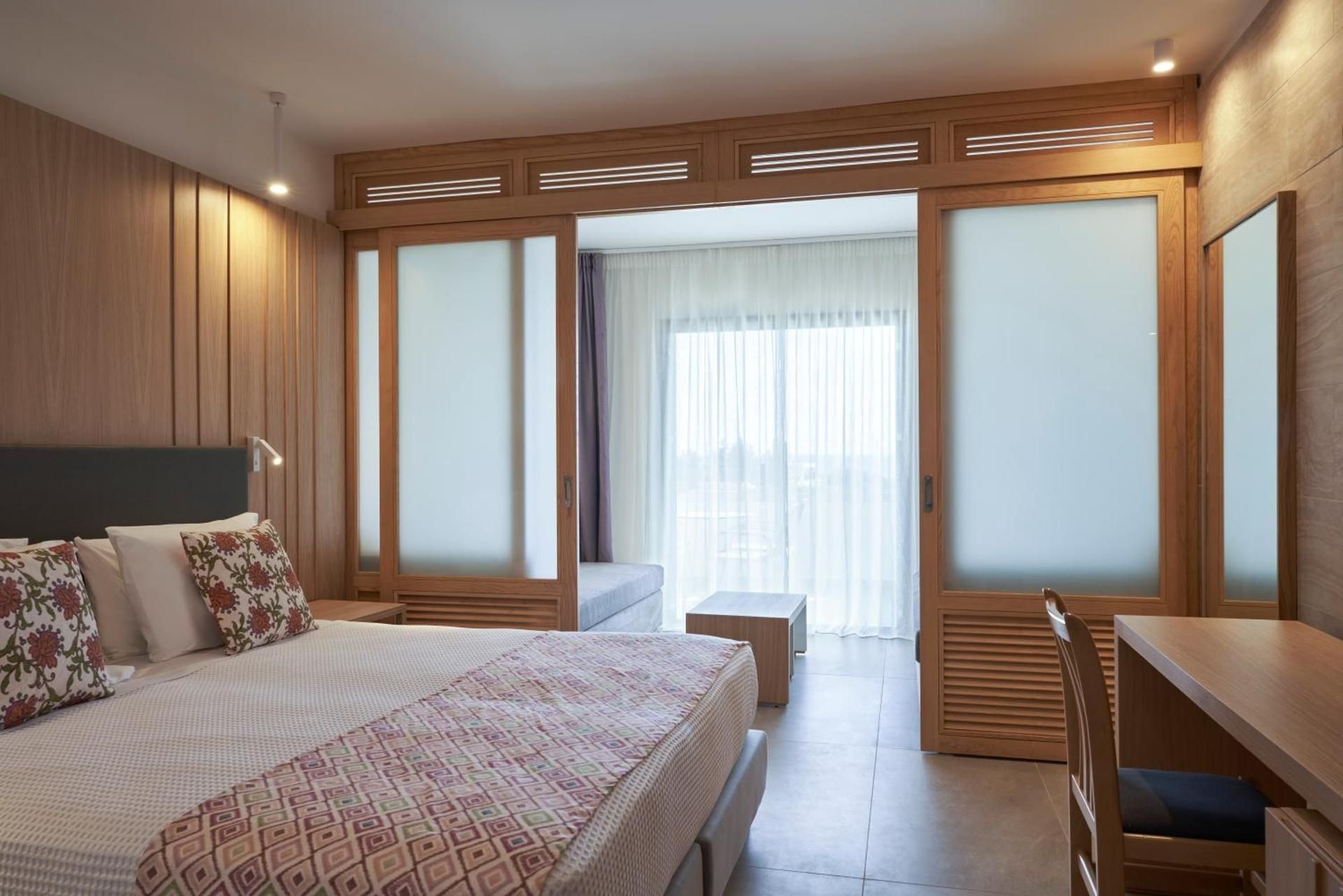Family Room Sliding Door Inland View