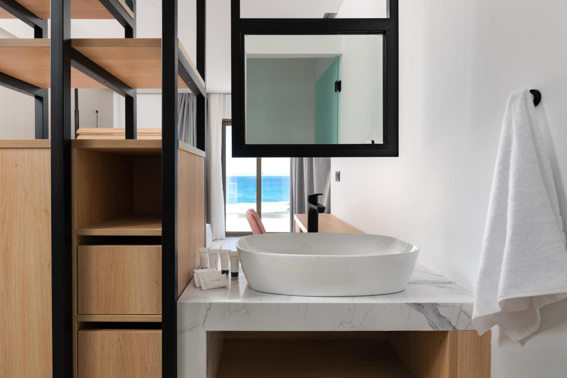 DOUBLE PANORAMIC SEA VIEW