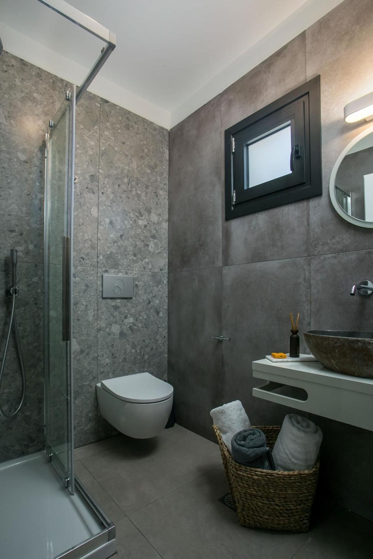 Suite with Hot Tub