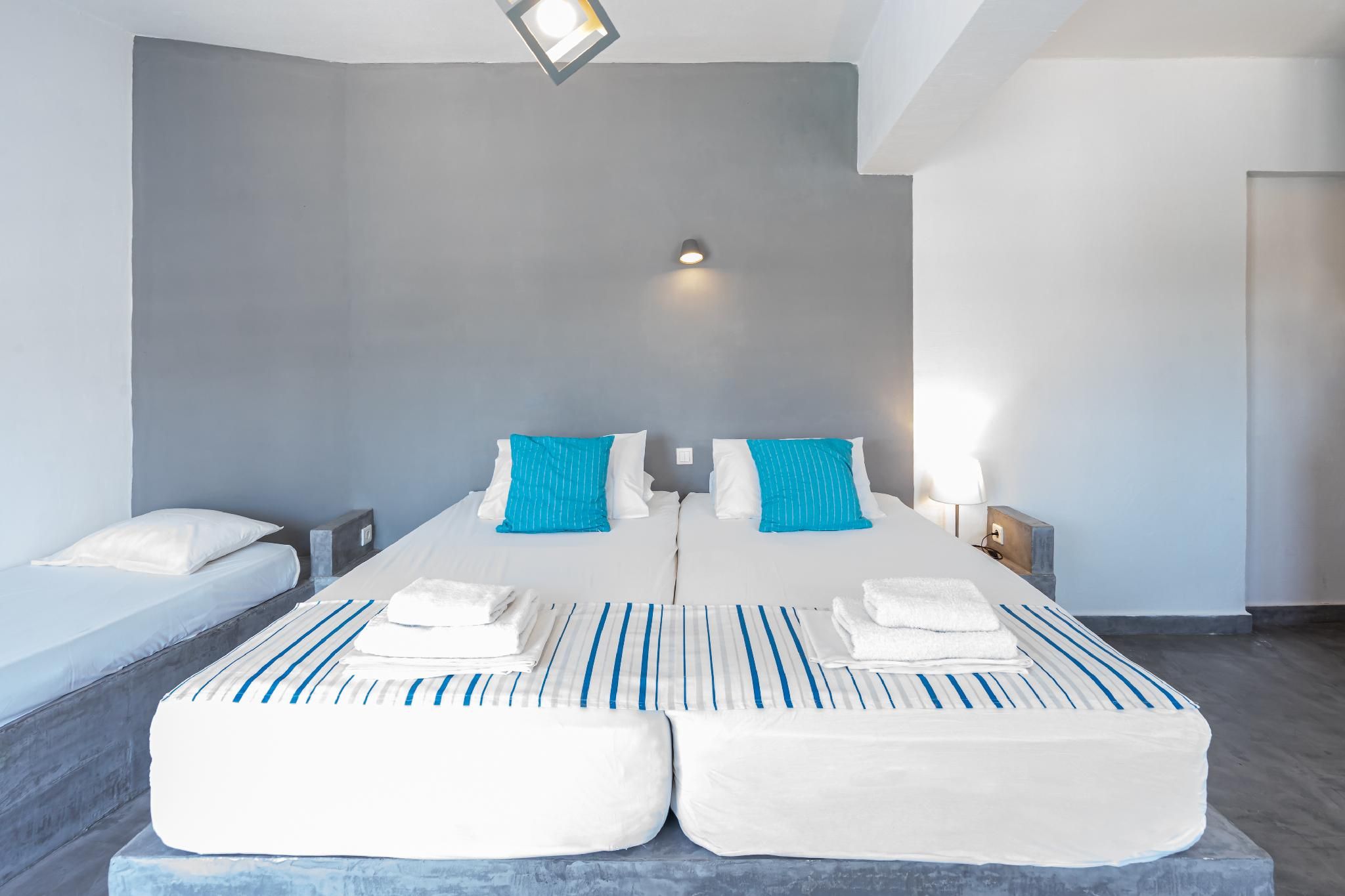 Triple Room - Newly Renovated