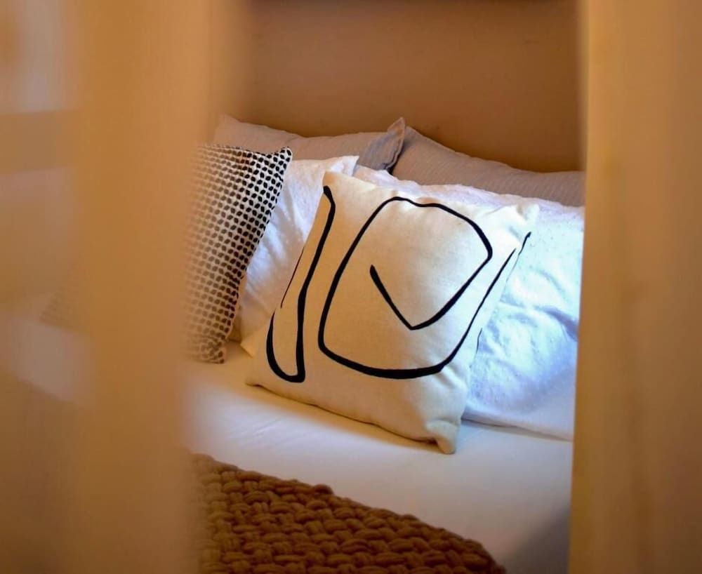 Carmen Art Hotel Traditional Double Room 3