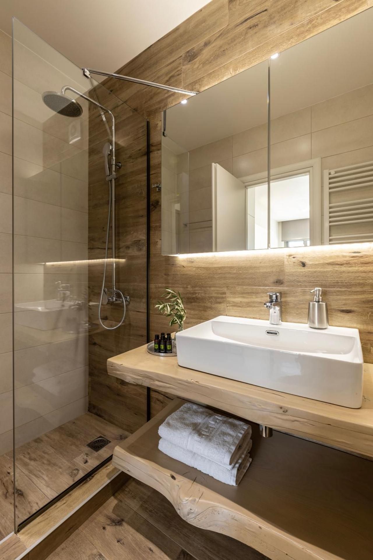 Suite with Private Pool