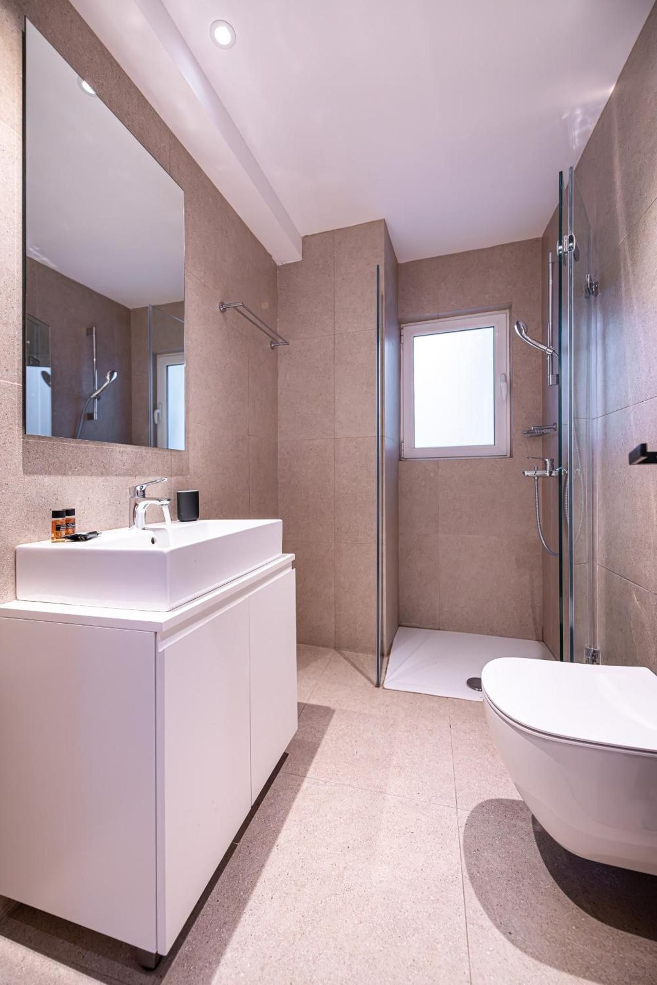 Large Double Room