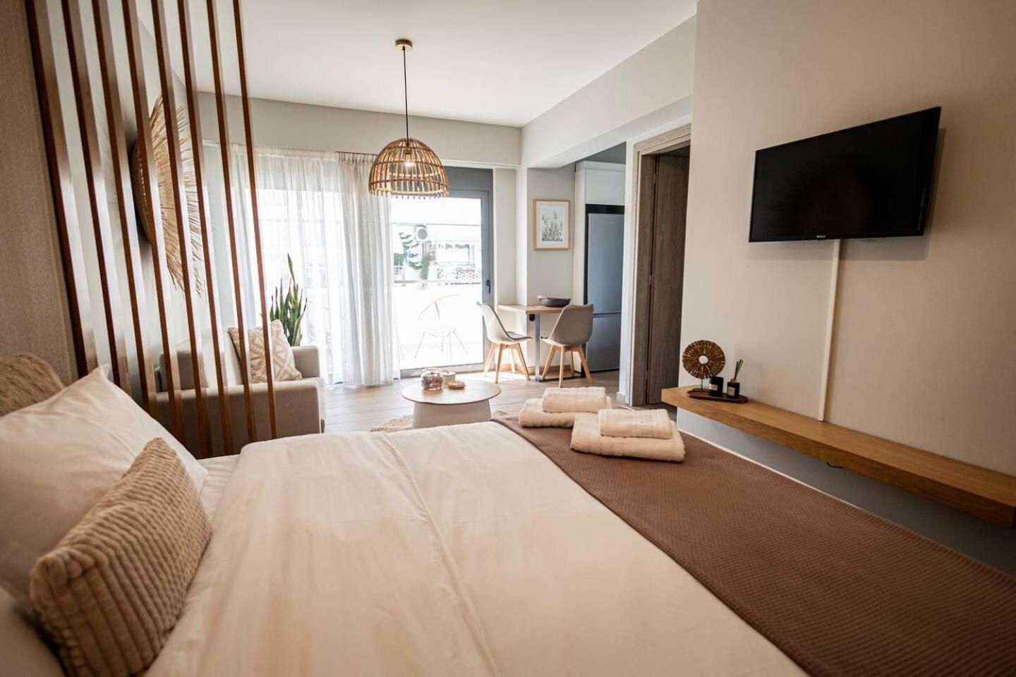 Superior One-Bedroom Apartment