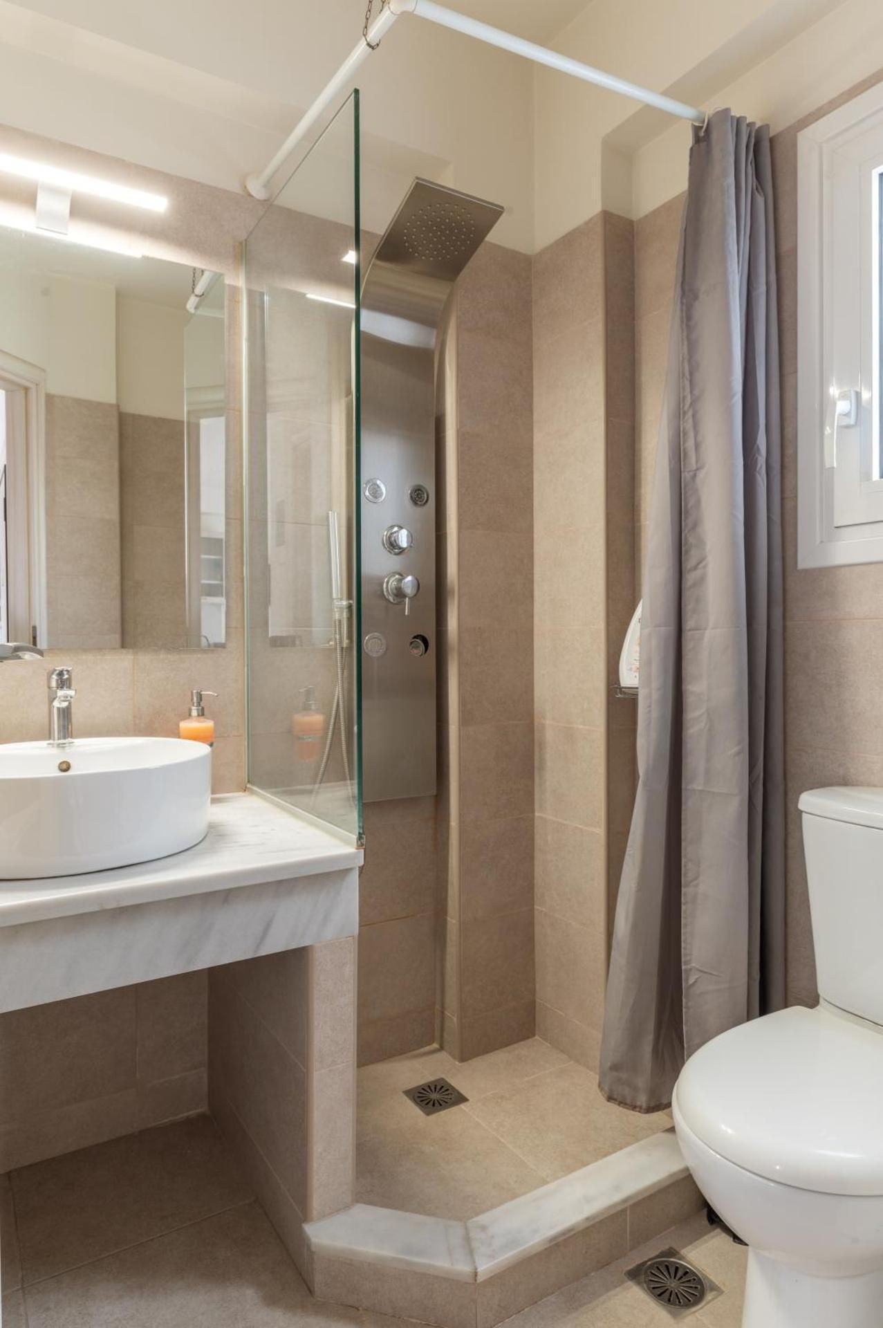 One-Bedroom Apartment - 5th Floor