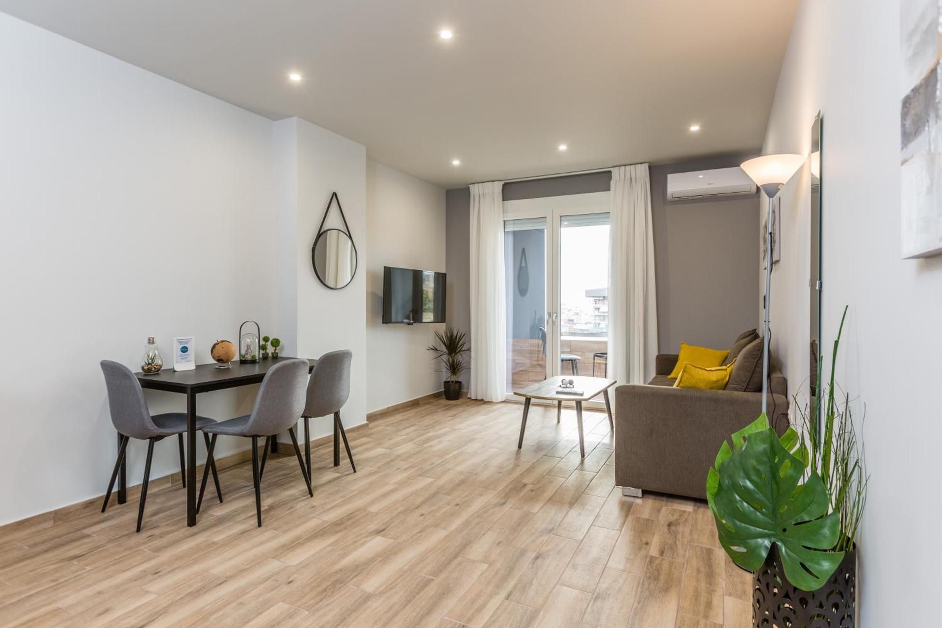One-Bedroom Apartment
