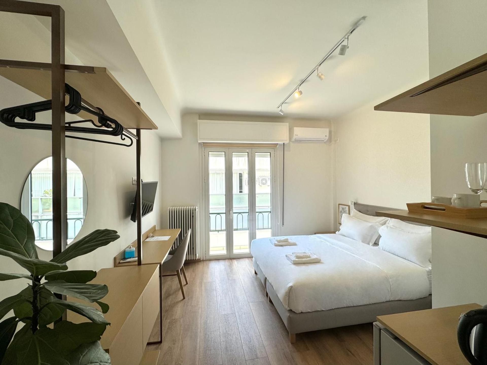 Deluxe Double or Twin Room with Balcony