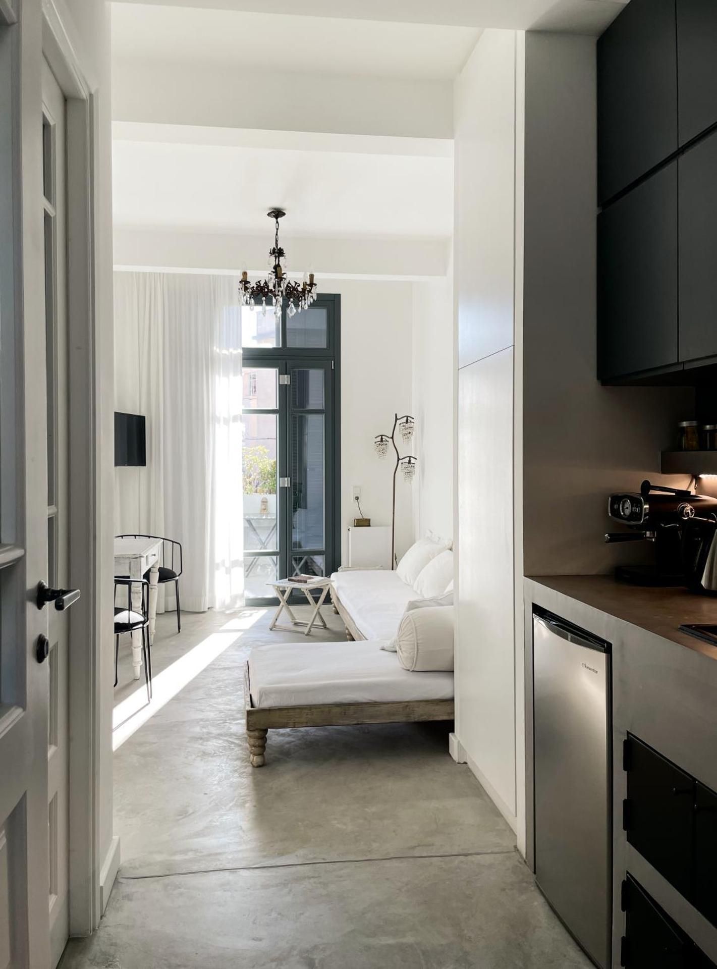 Apartment with Terrace