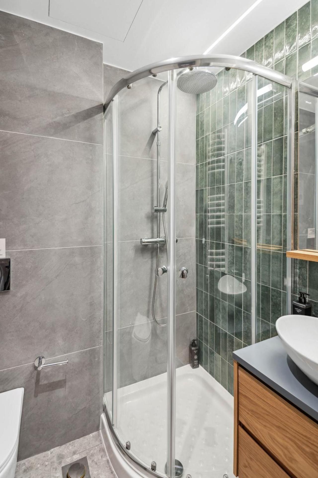  Comfort Single Suite with balcony