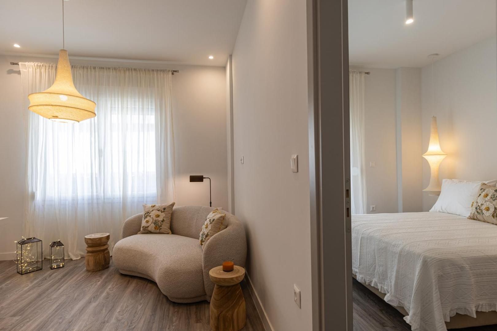 One-Bedroom Apartment with Balcony