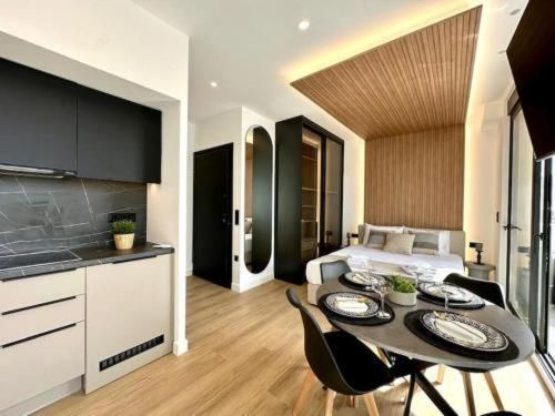 One-Bedroom Apartment with Balcony