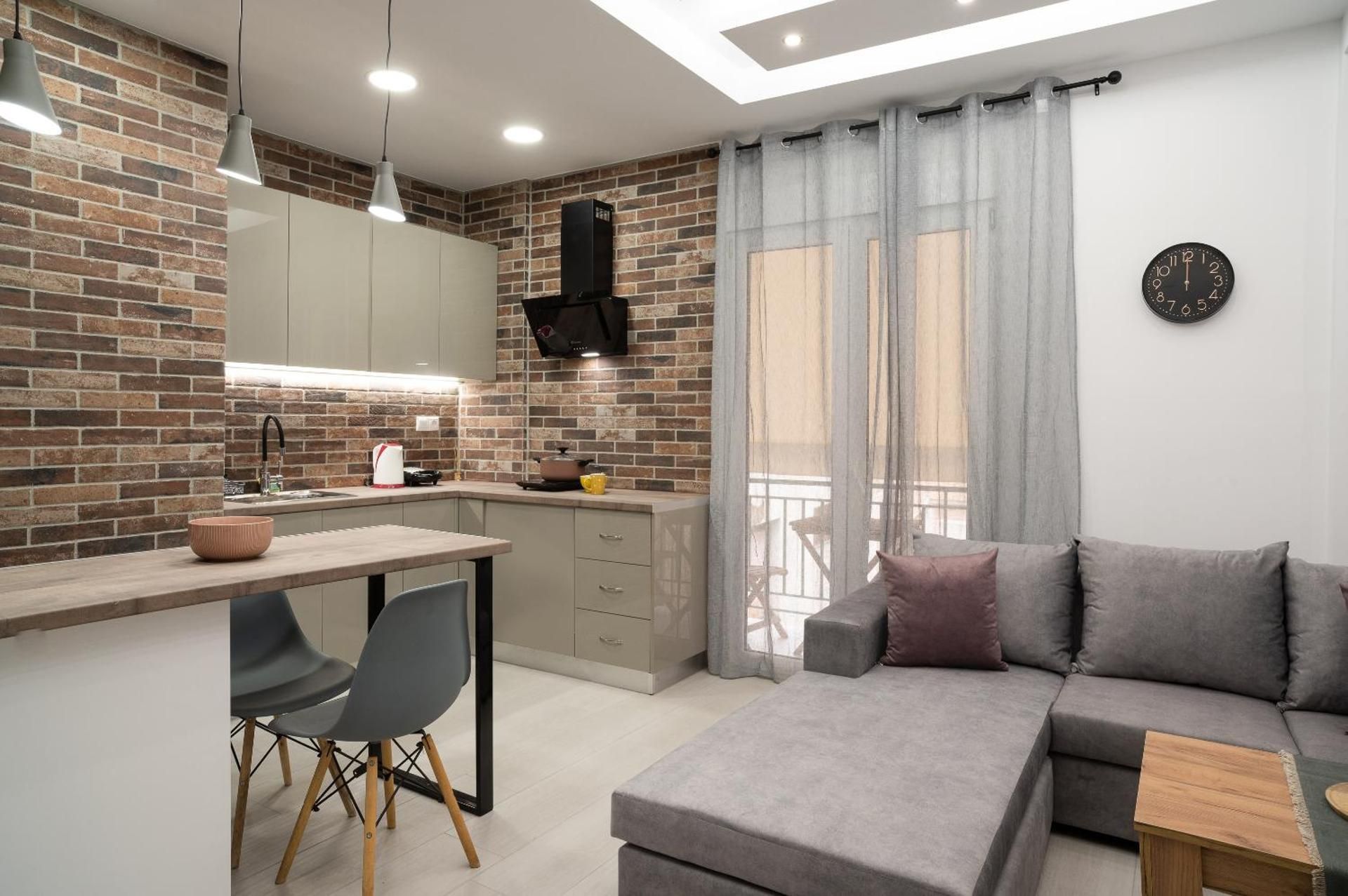 Lenorman Apartments One-Bedroom Apartment 2