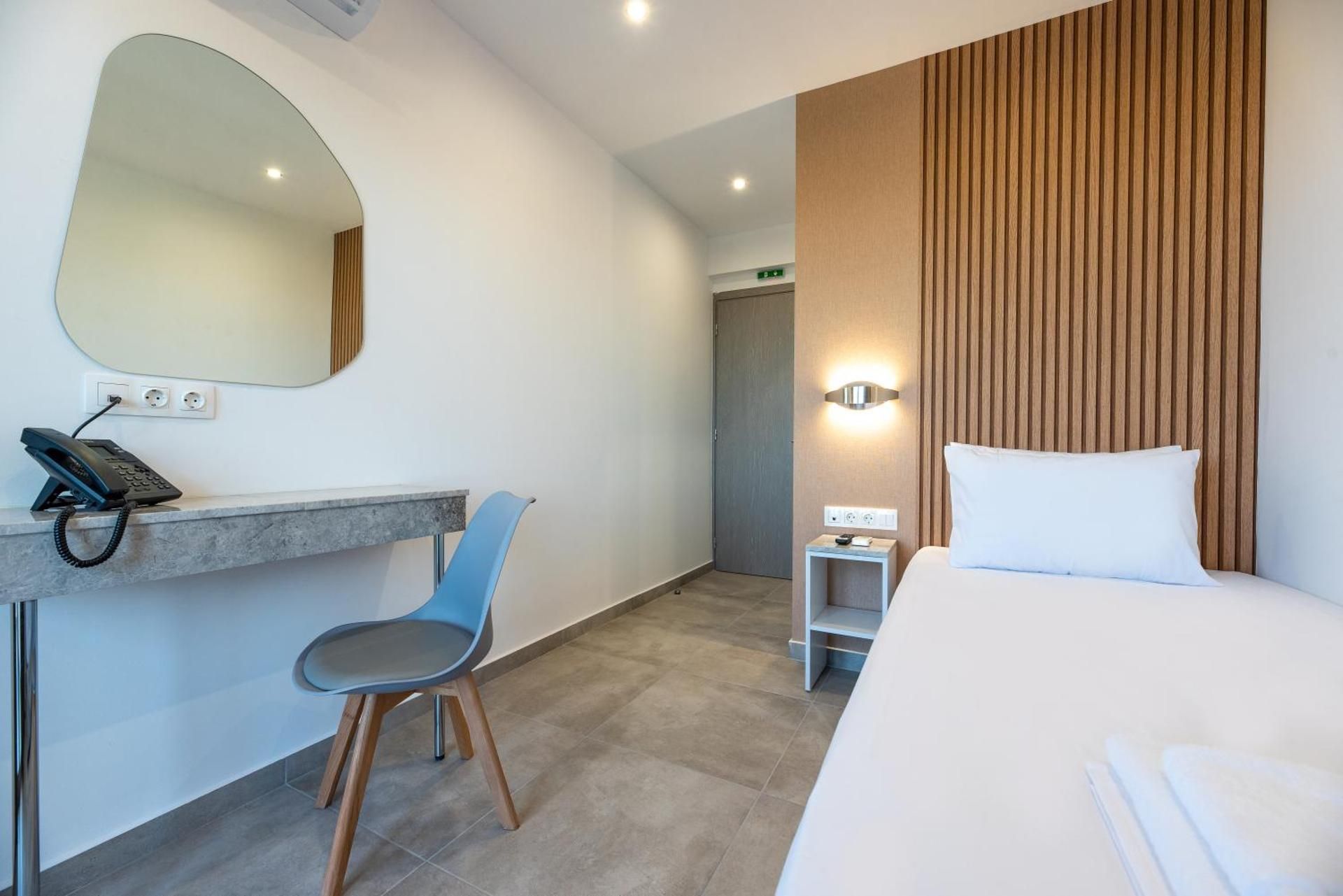 Superior Single Room with Sea View