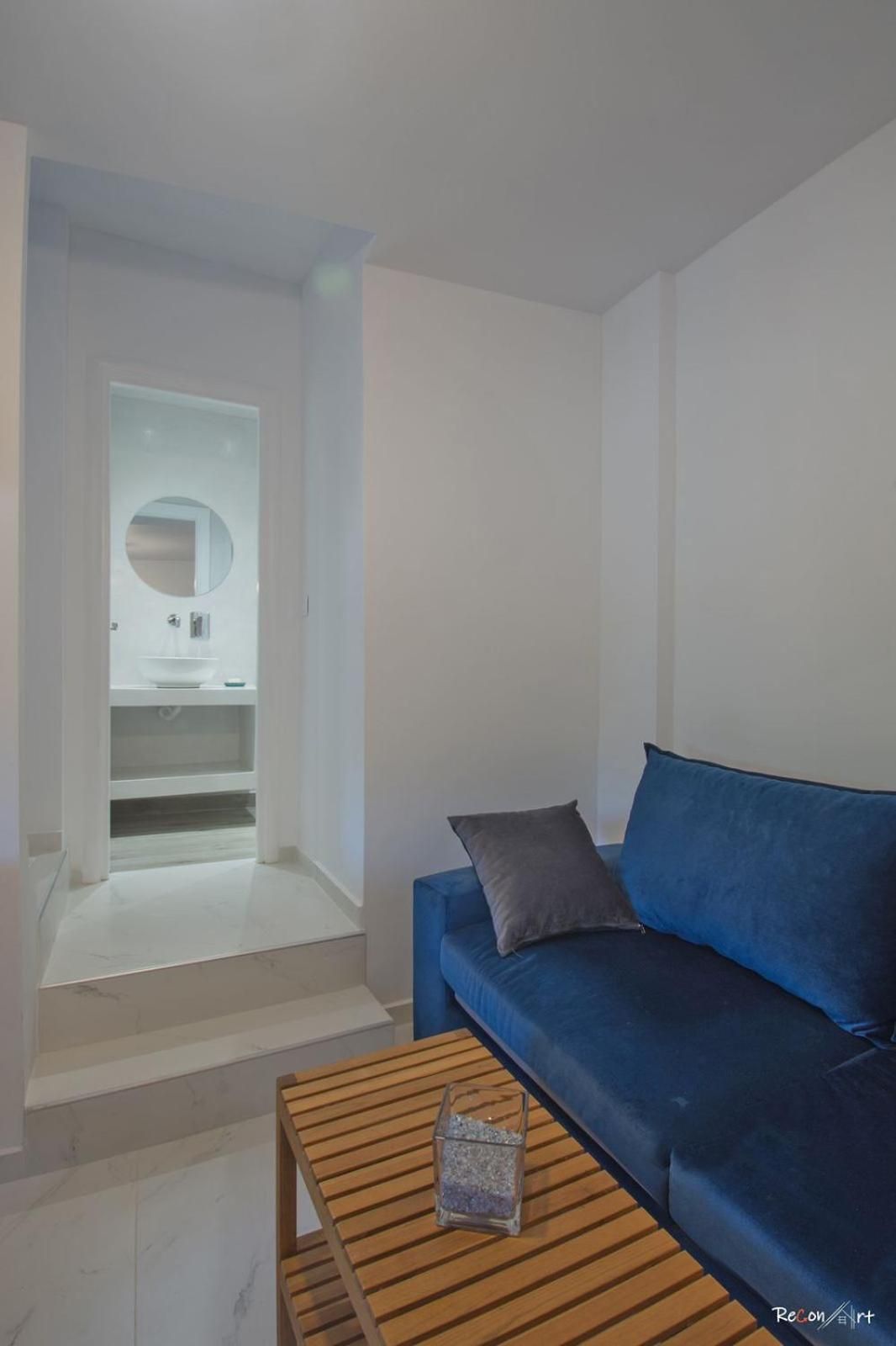 One-Bedroom Villa