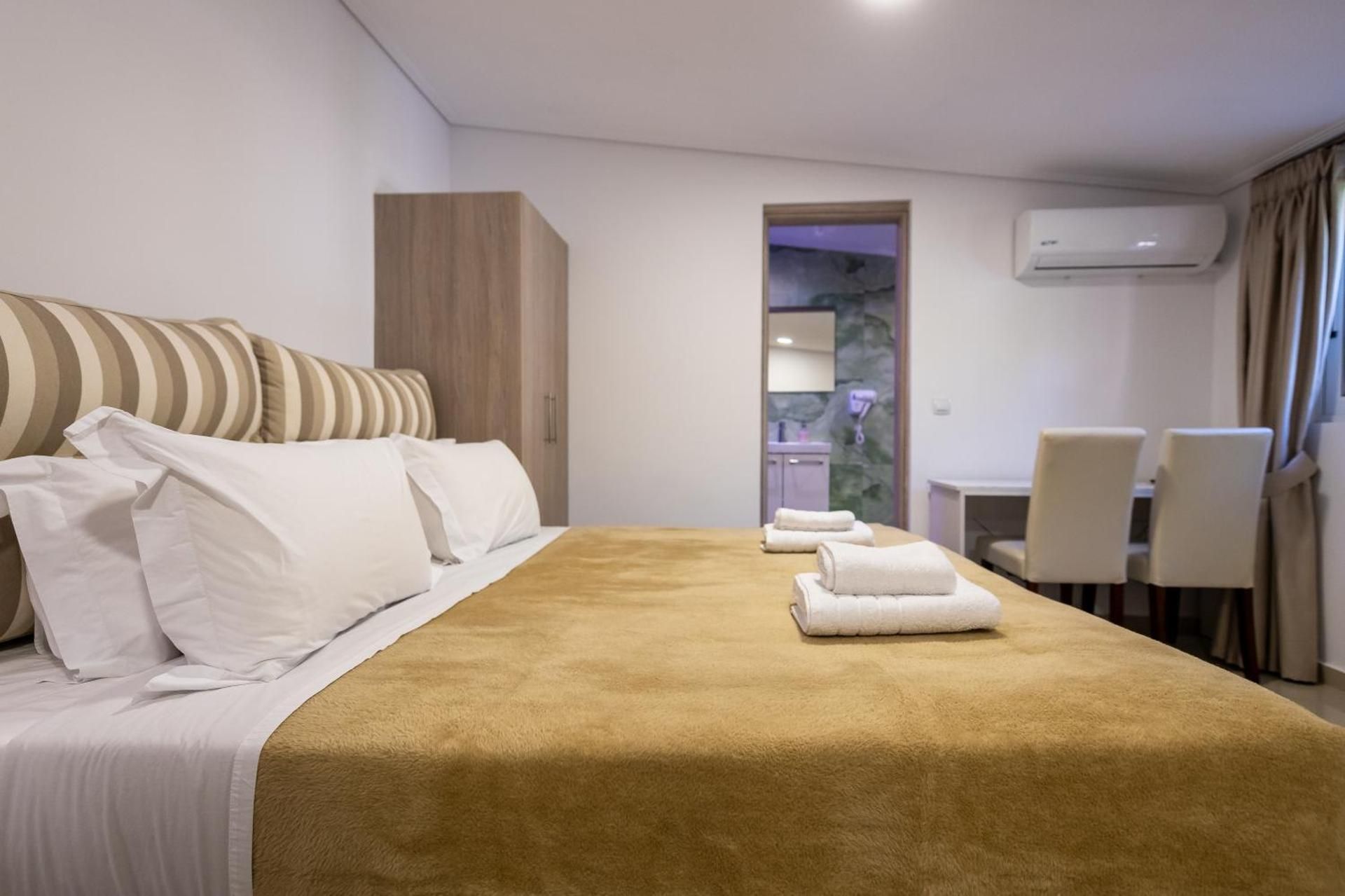 Comfort Quadruple Room