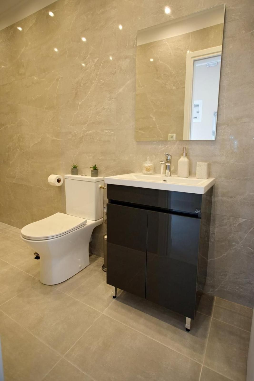 Skyway Comfort Residence Blue 