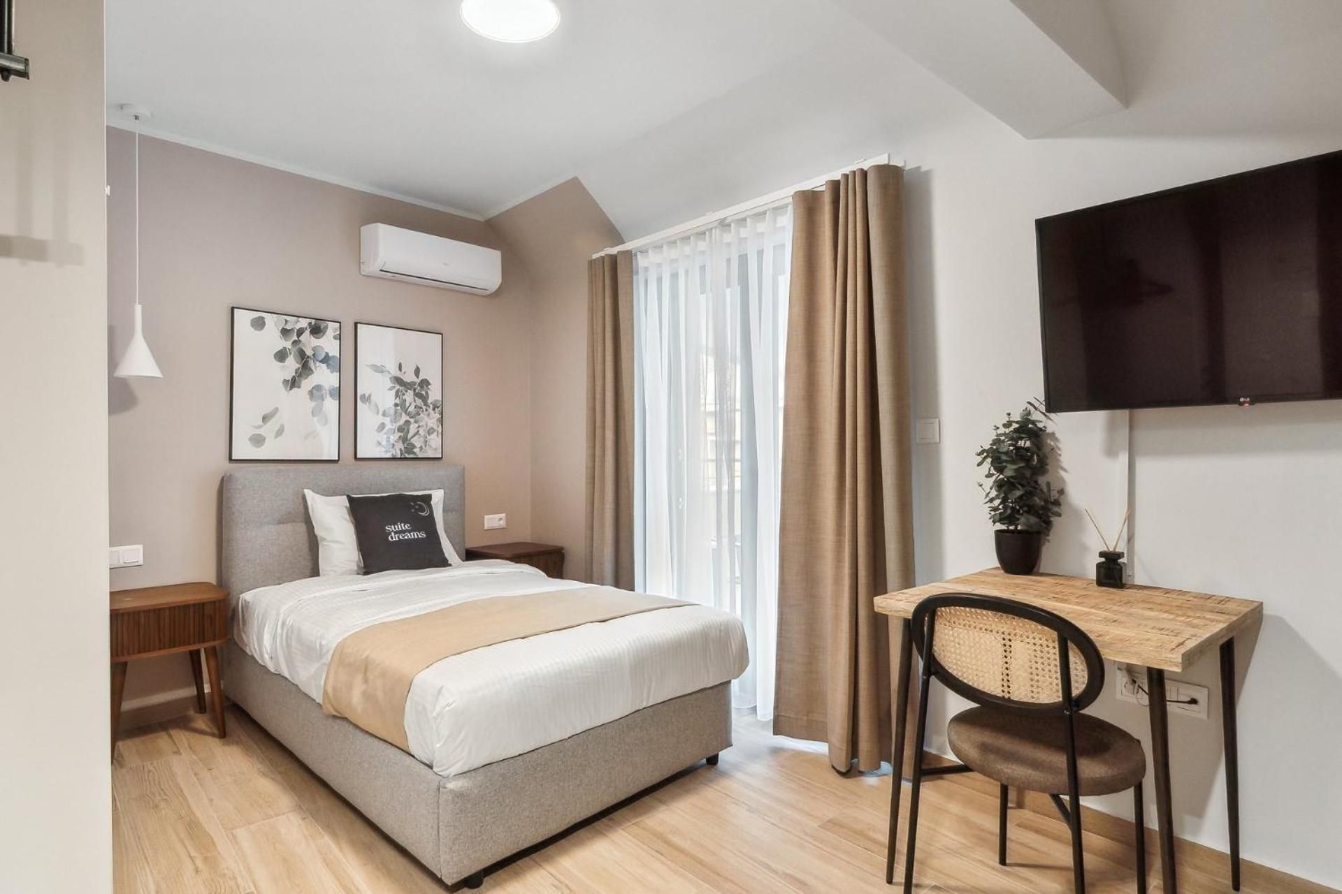 Single Studio with Balcony