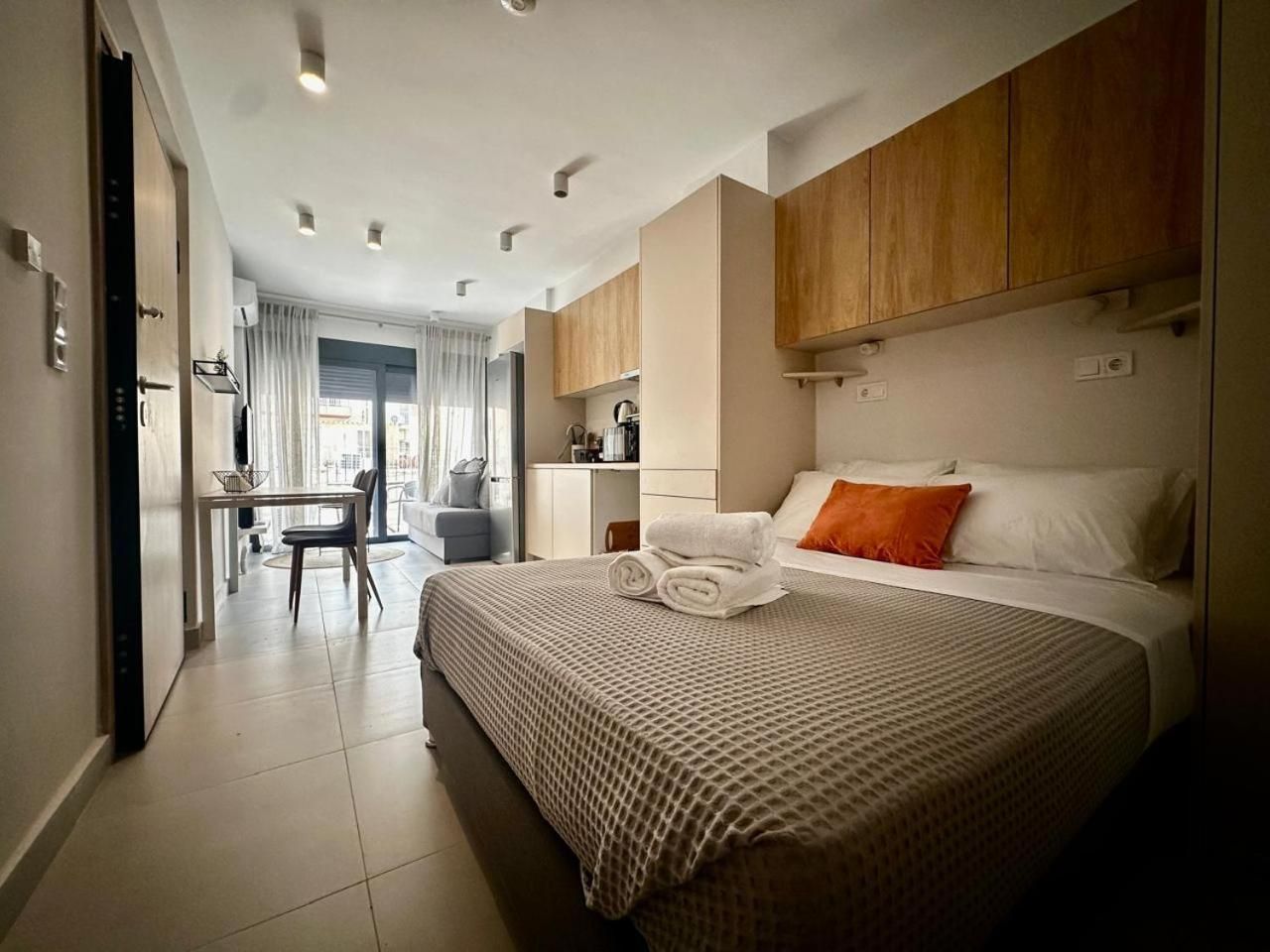 Apartment with Balcony